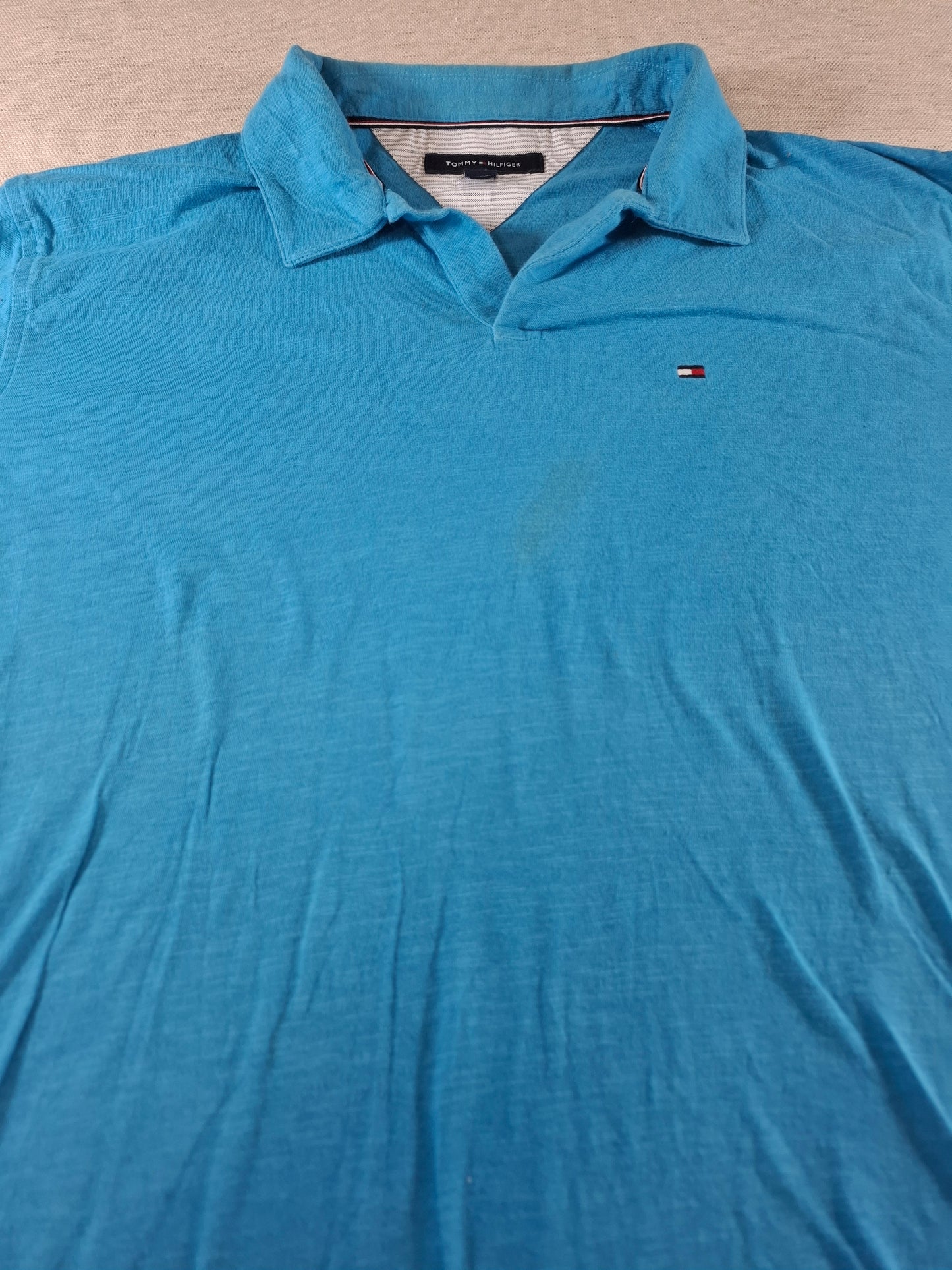 001347 Tommy Hilfiger Polo shirt size L Blue