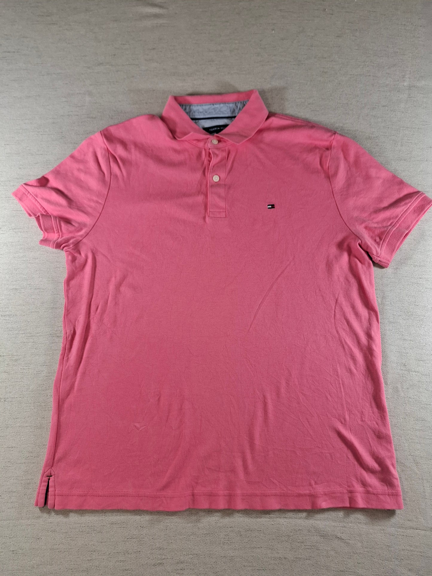 001352 Tommy Hilfiger Polo shirt size M Pink