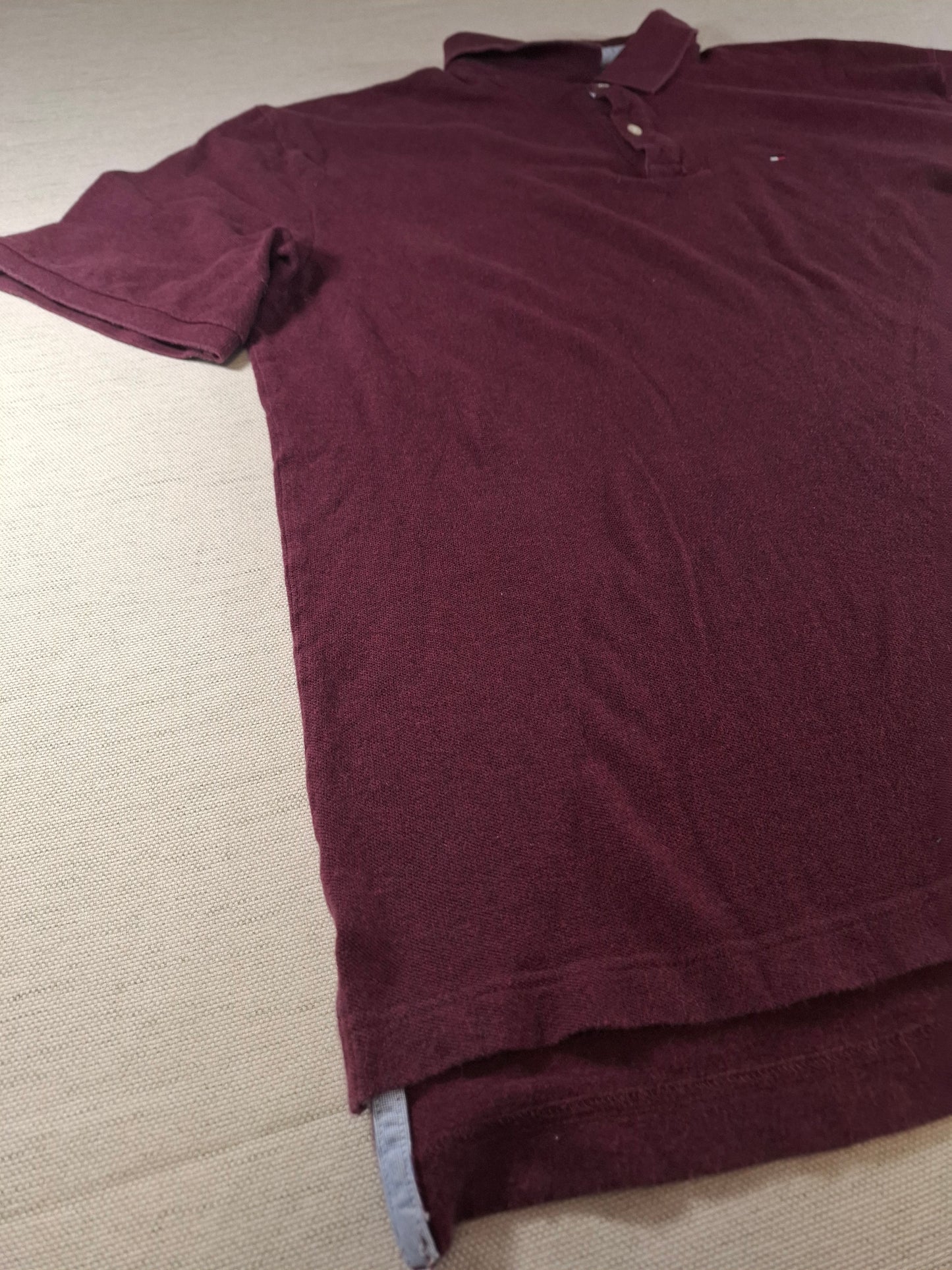 001353 Tommy Hilfiger Polo shirt size XXL Burgundy