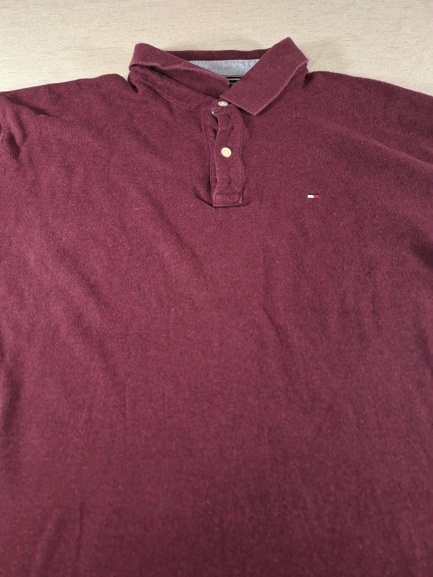 001353 Tommy Hilfiger Polo shirt size XXL Burgundy