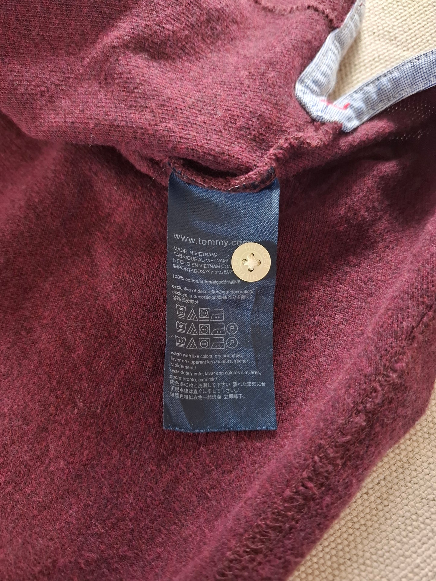 001353 Tommy Hilfiger Polo shirt size XXL Burgundy