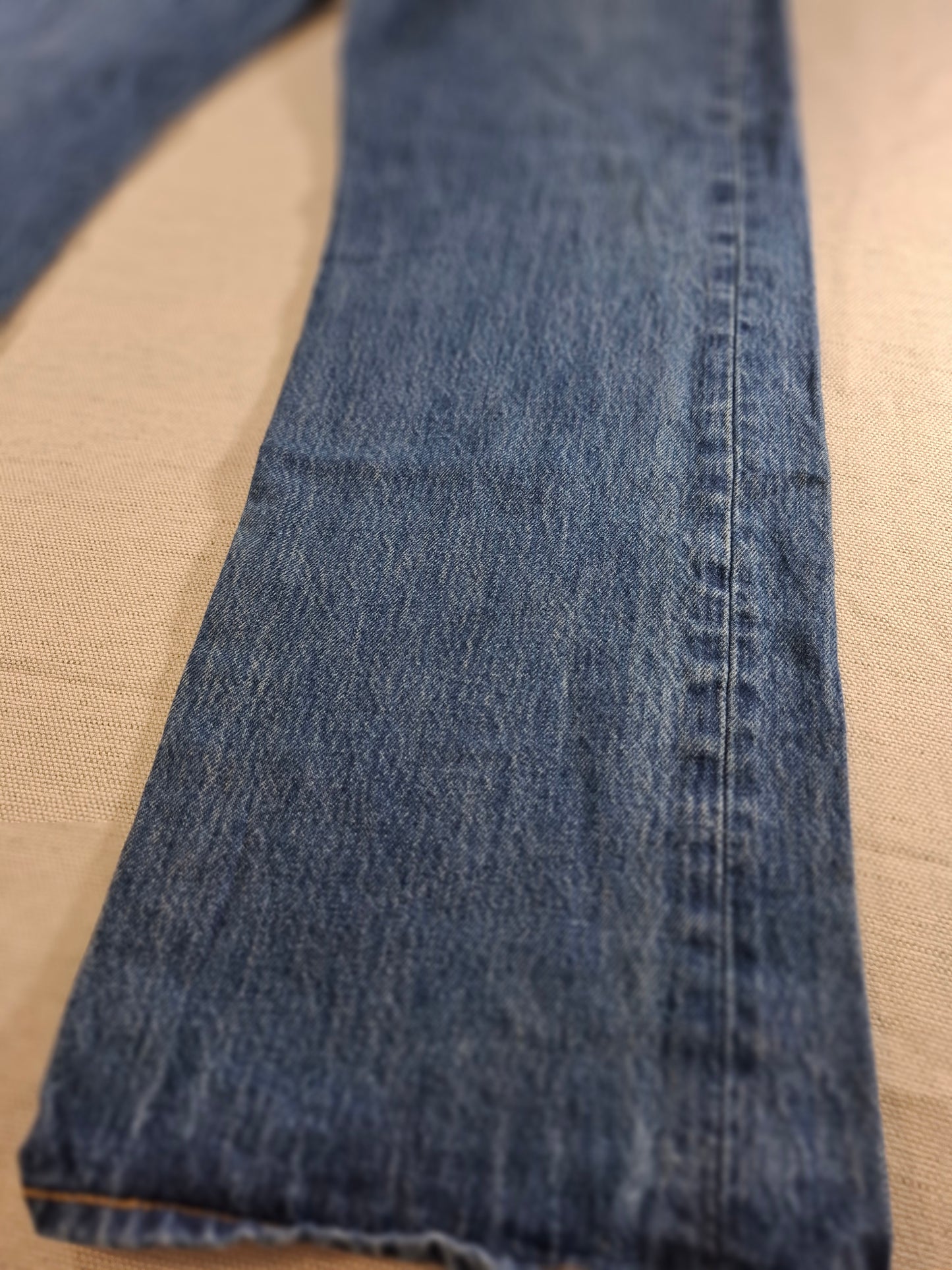 000231 Levi's 501 38/32 size Jeans Blue