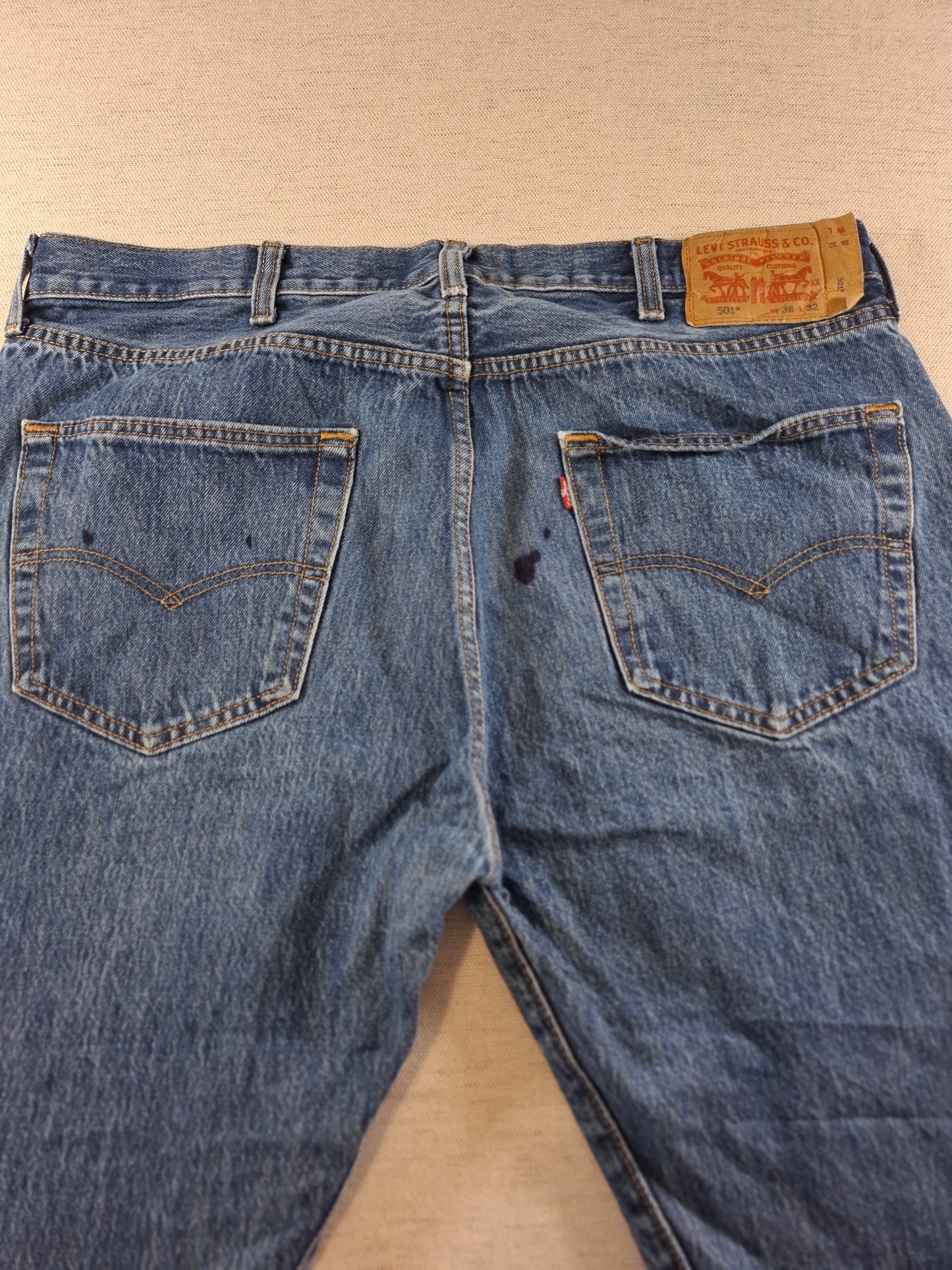 000231 Levi's 501 38/32 size Jeans Blue