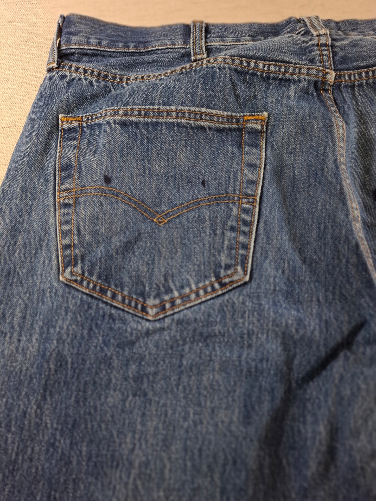 000231 Levi's 501 38/32 size Jeans Blue