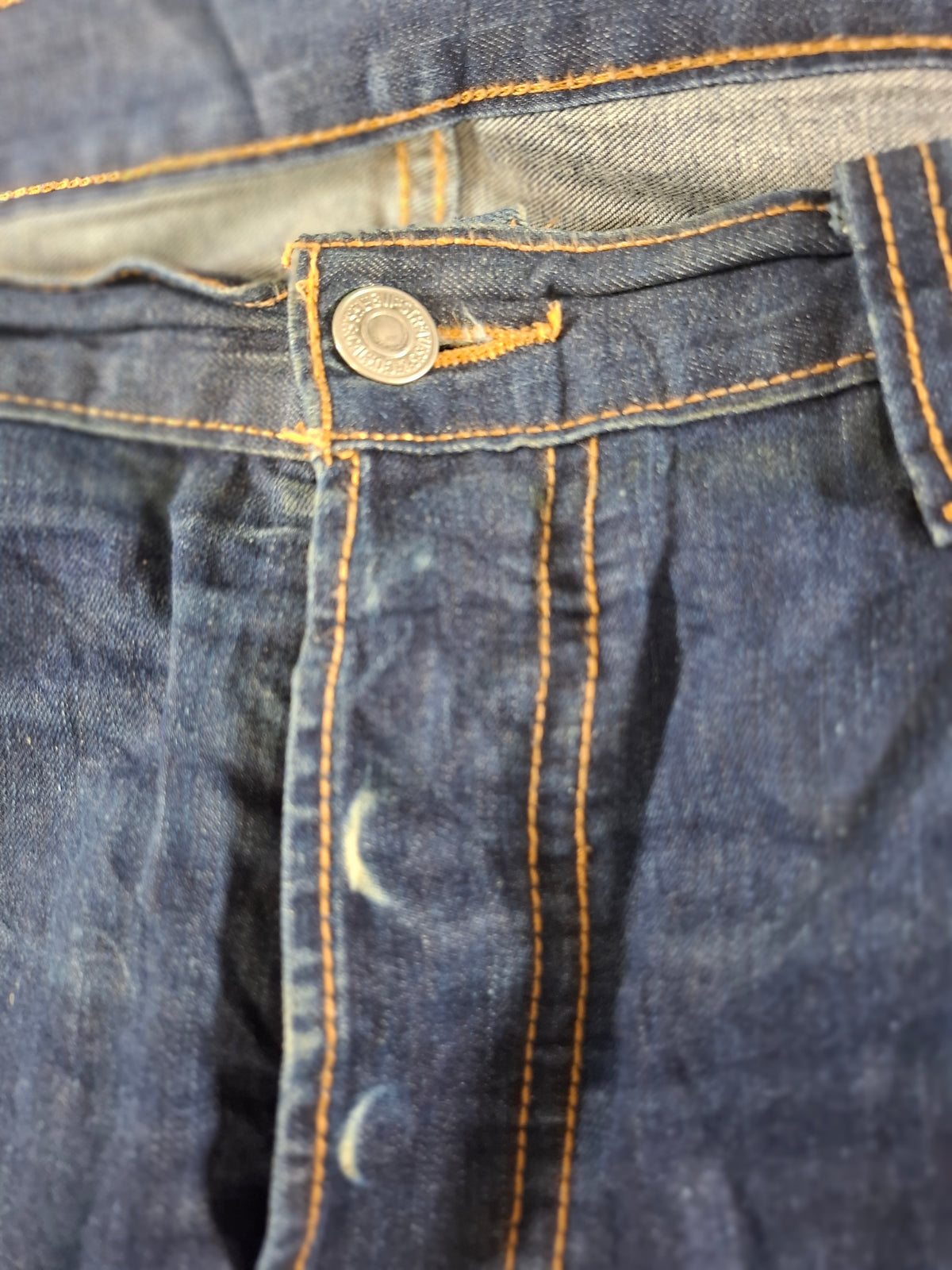 000232 Levi's 501 Jeans size 38/32 Blue