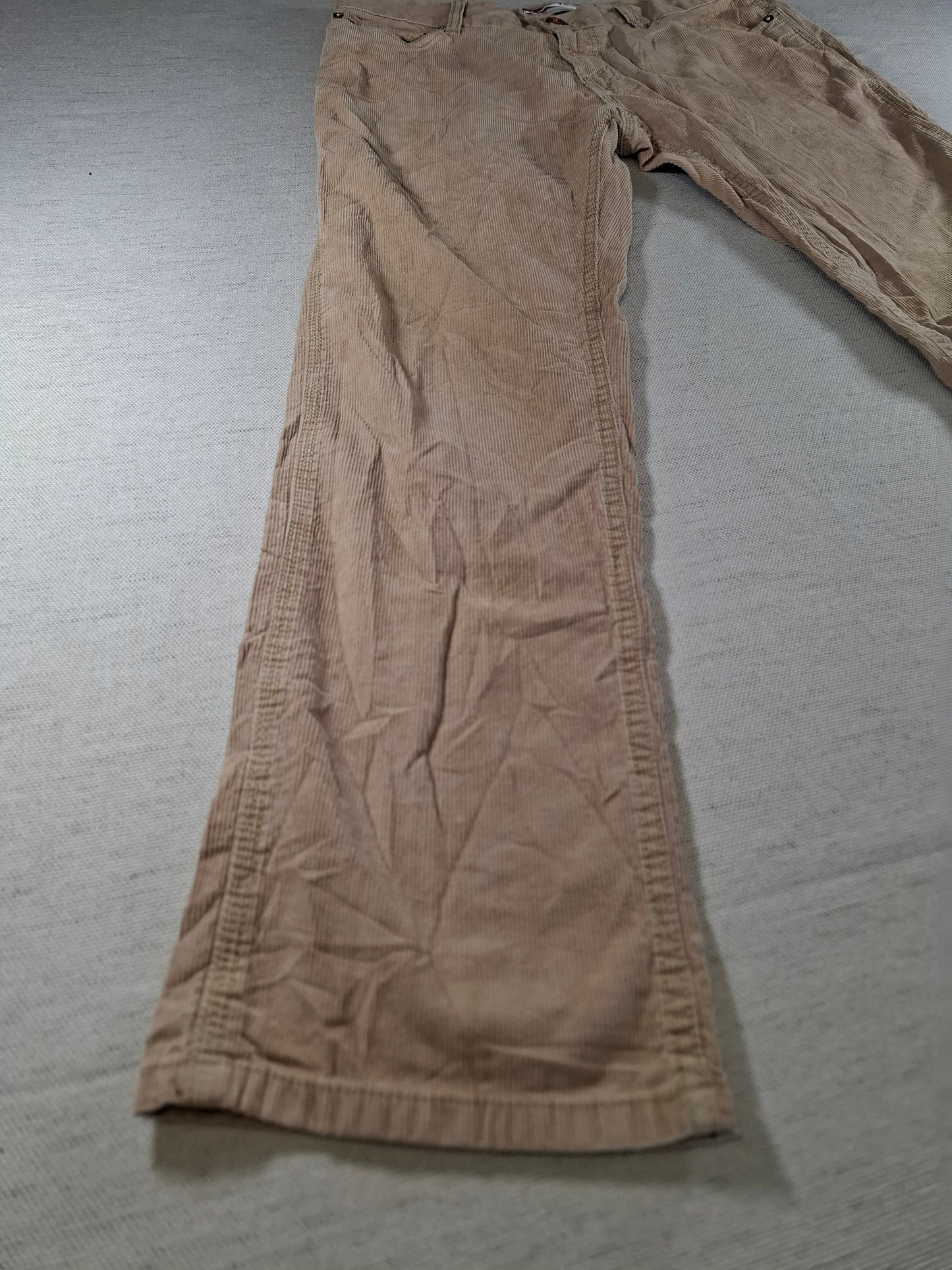 001378 Tommy Hilfiger Corduroy – Beige, Size 31/30