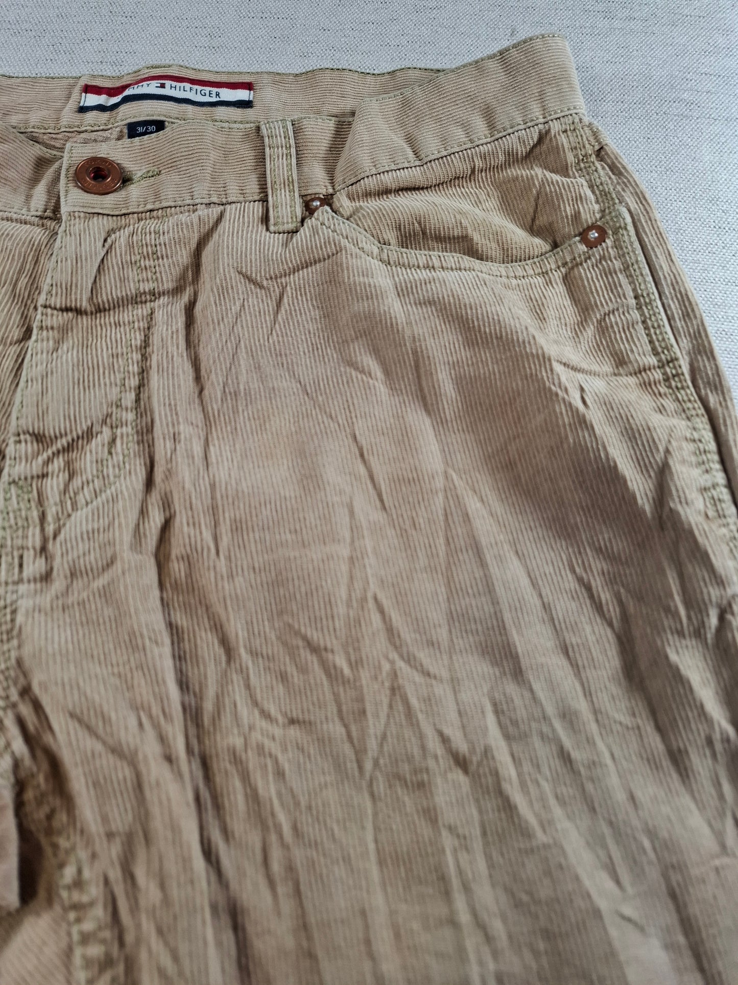 001378 Tommy Hilfiger Corduroy – Beige, Size 31/30