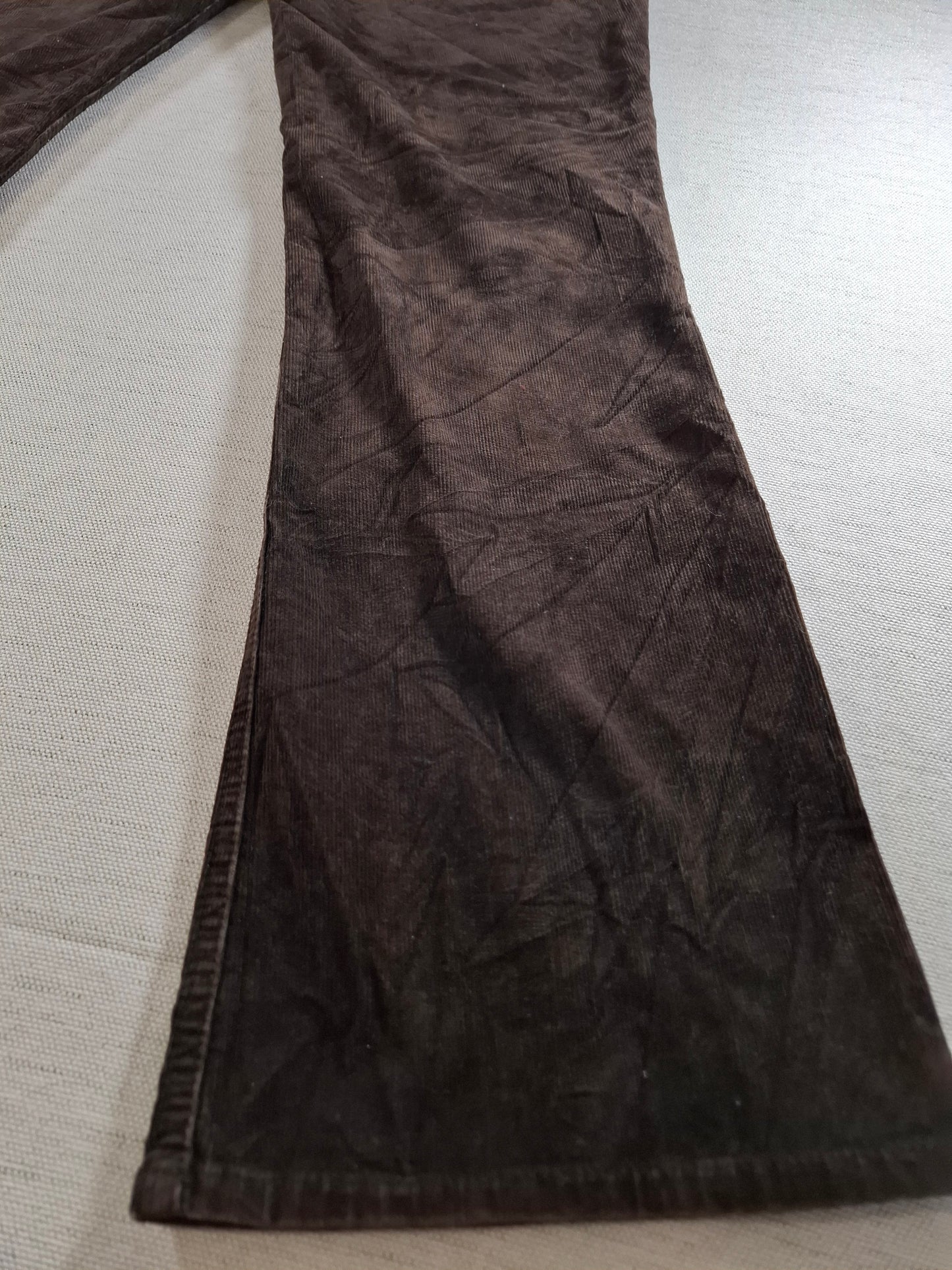 001379 Eddie Bauer Corduroy – Brown, Size 10