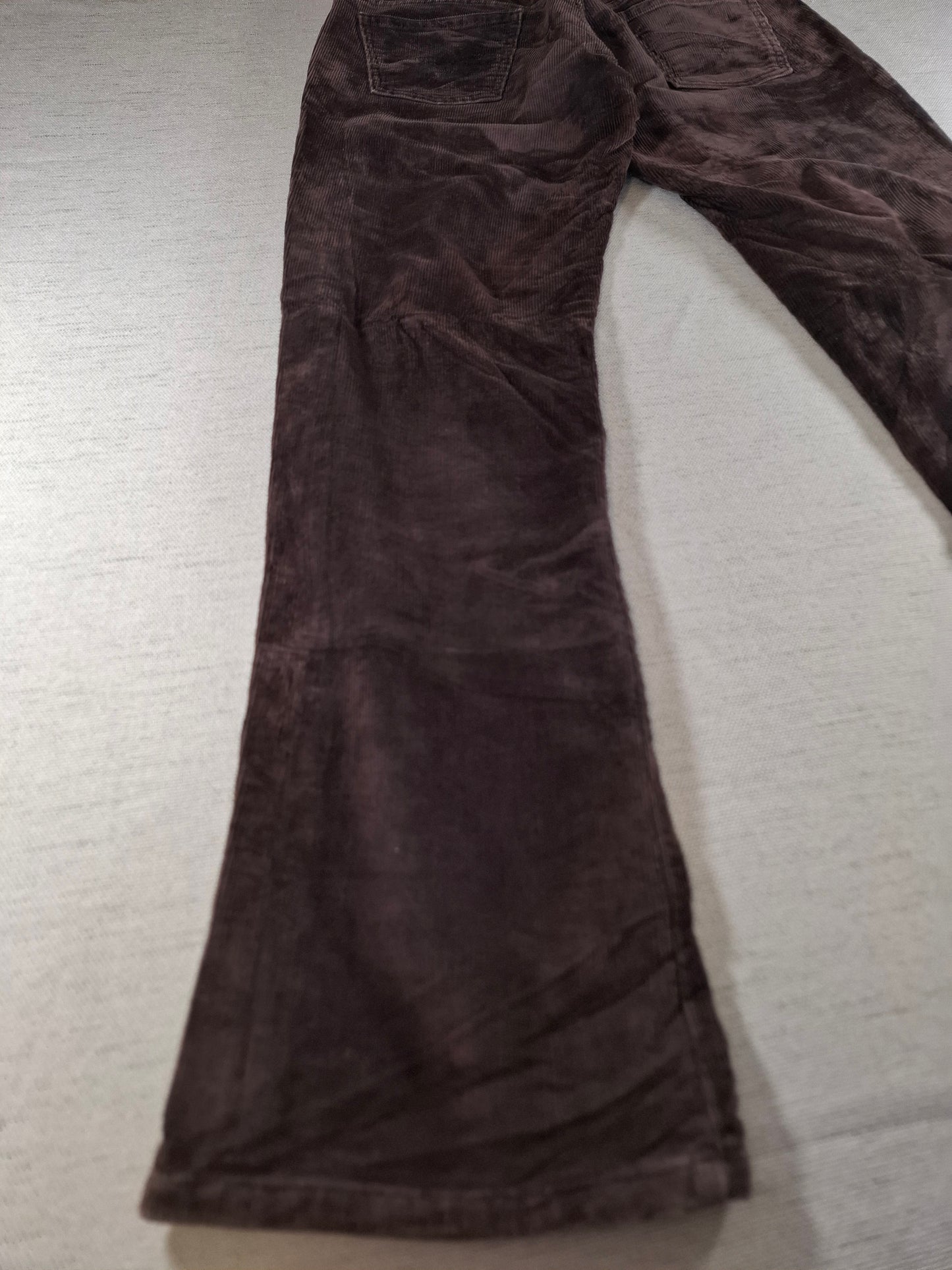 001380 Levi's Corduroy – Brown, Size 6M
