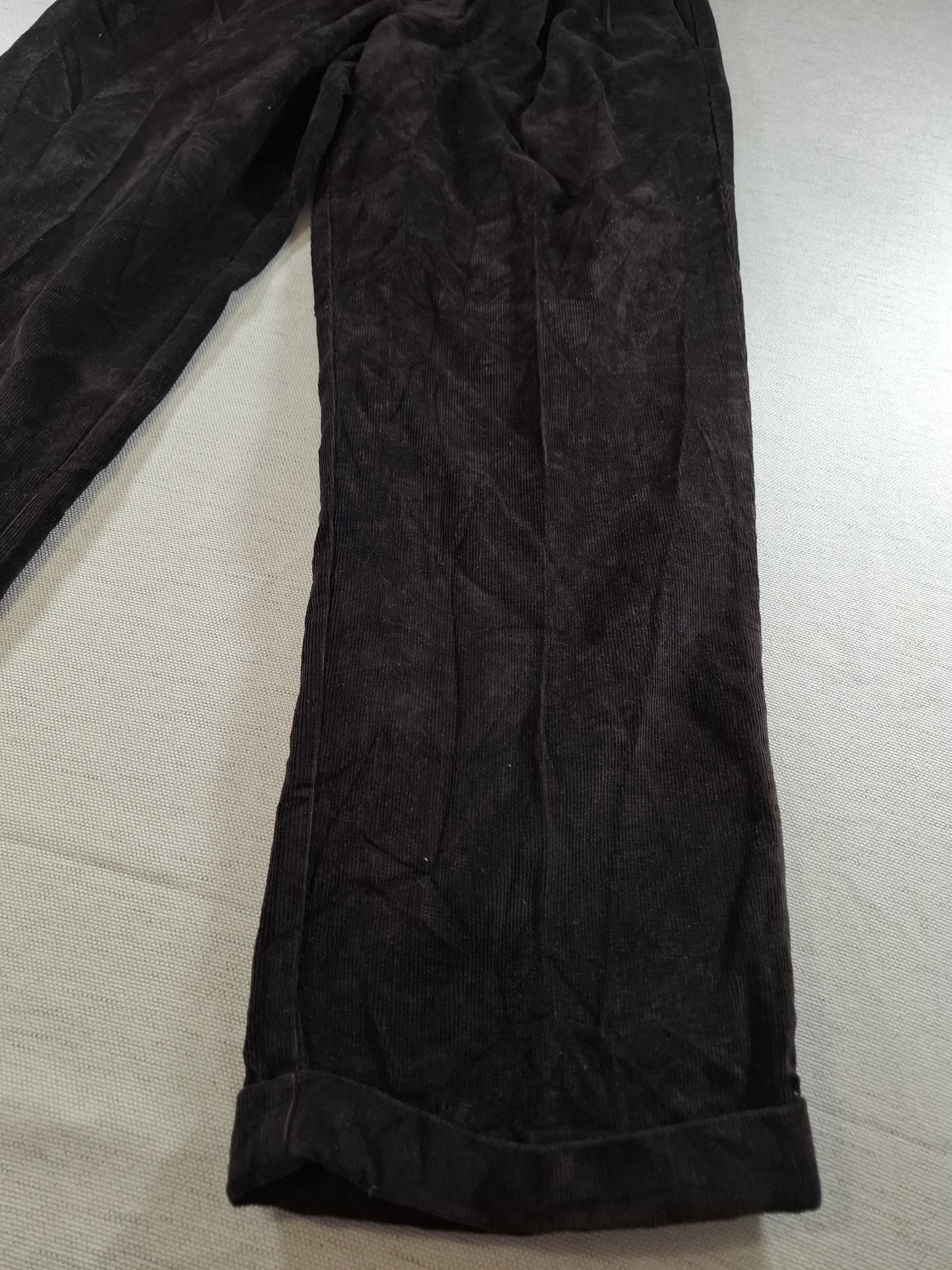 001383 Dockers Corduroy – Brown, Size 32/30