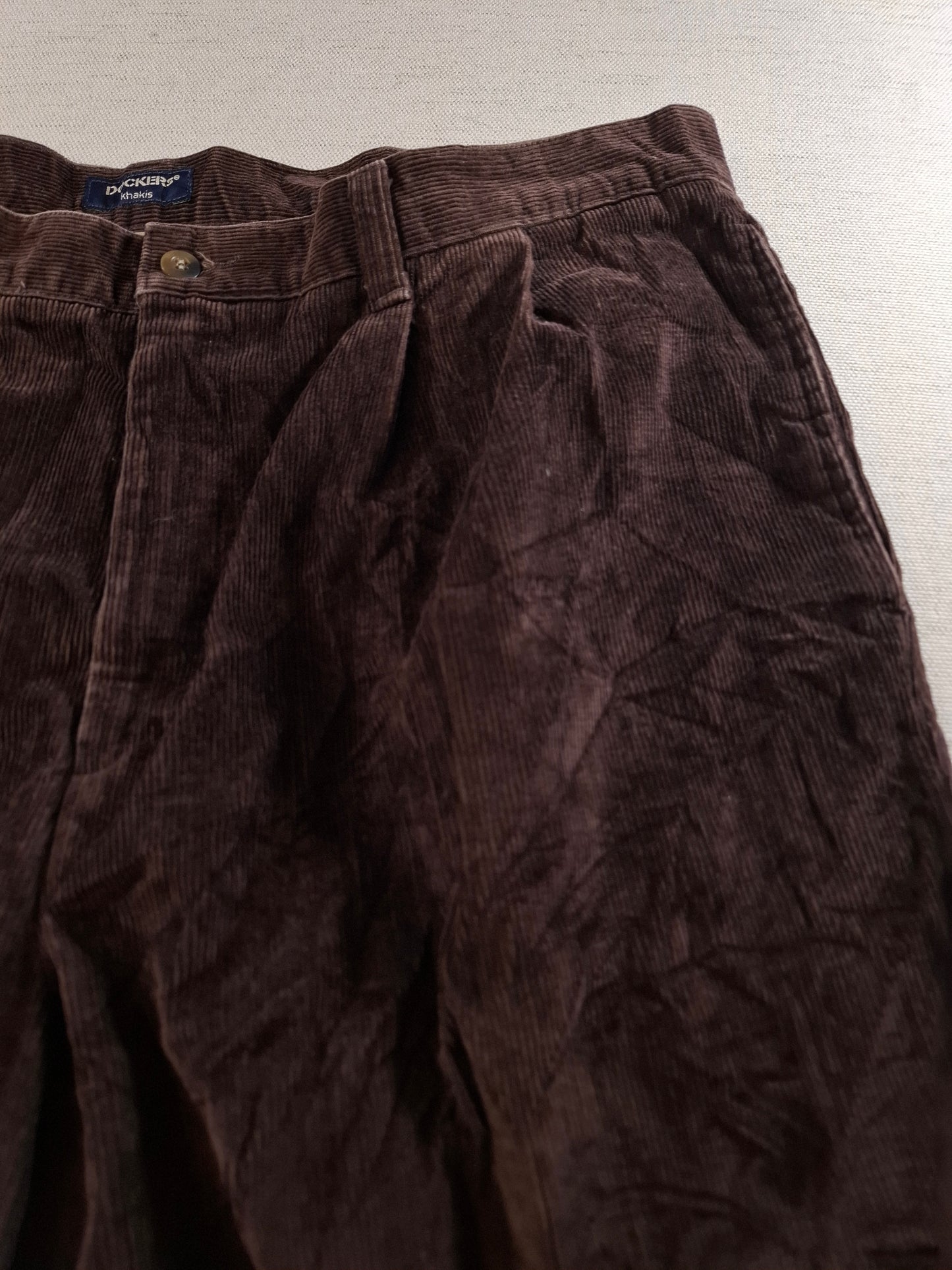 001385 Dockers Corduroy – Brown, Size 40/32