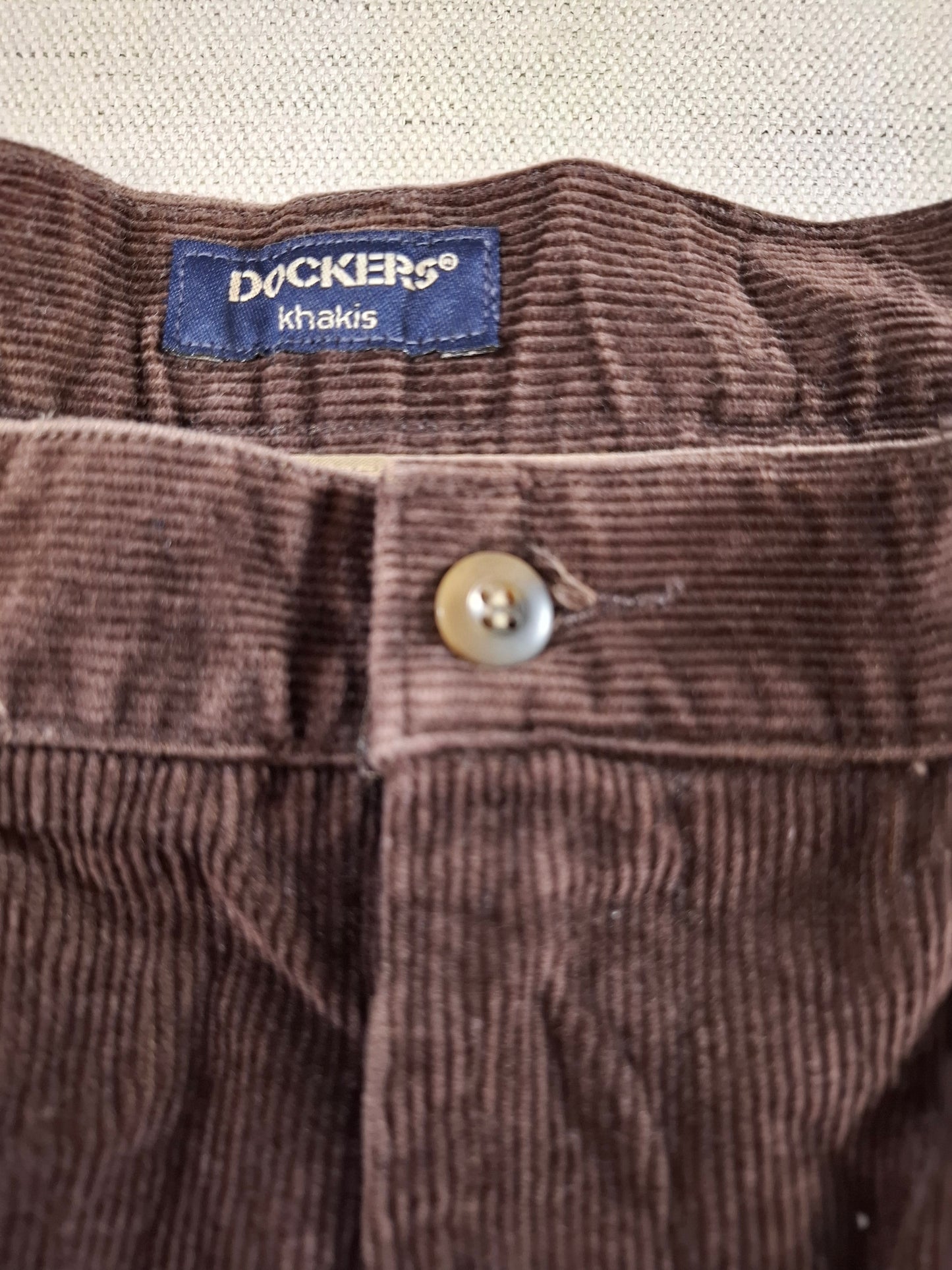 001385 Dockers Corduroy – Brown, Size 40/32