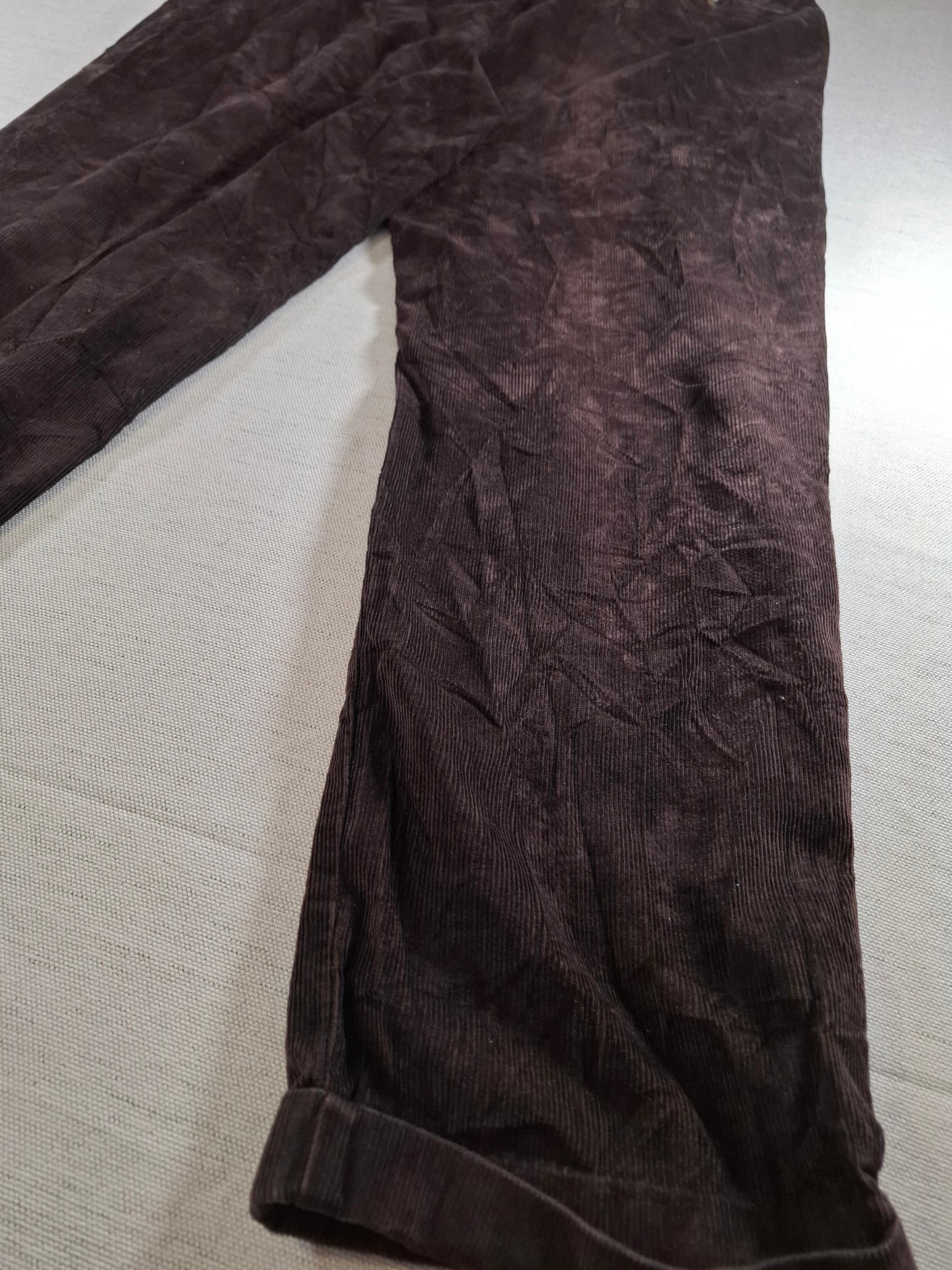 001385 Dockers Corduroy – Brown, Size 40/32