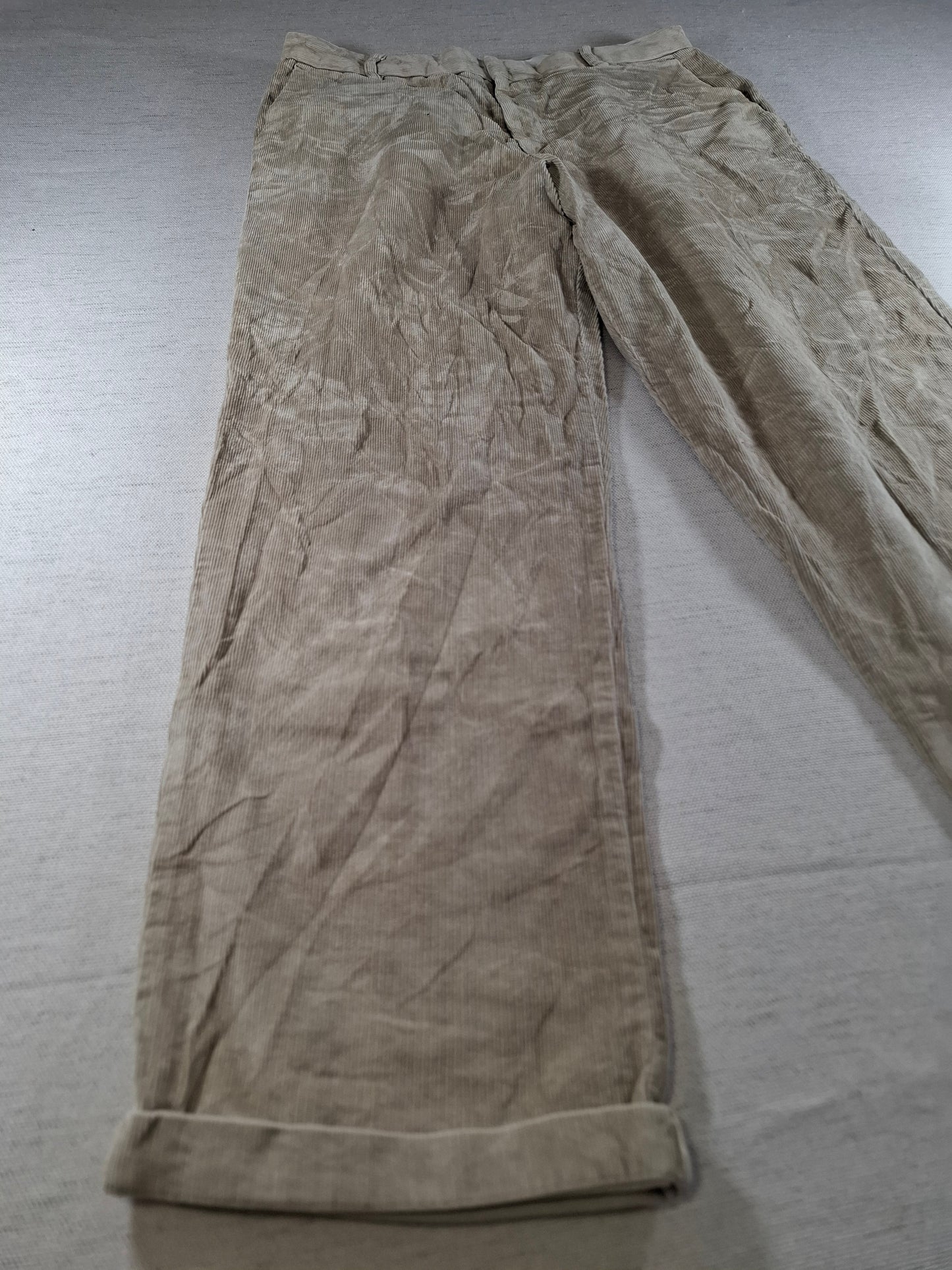 001386 Dockers Corduroy – Beige, Size 34/32