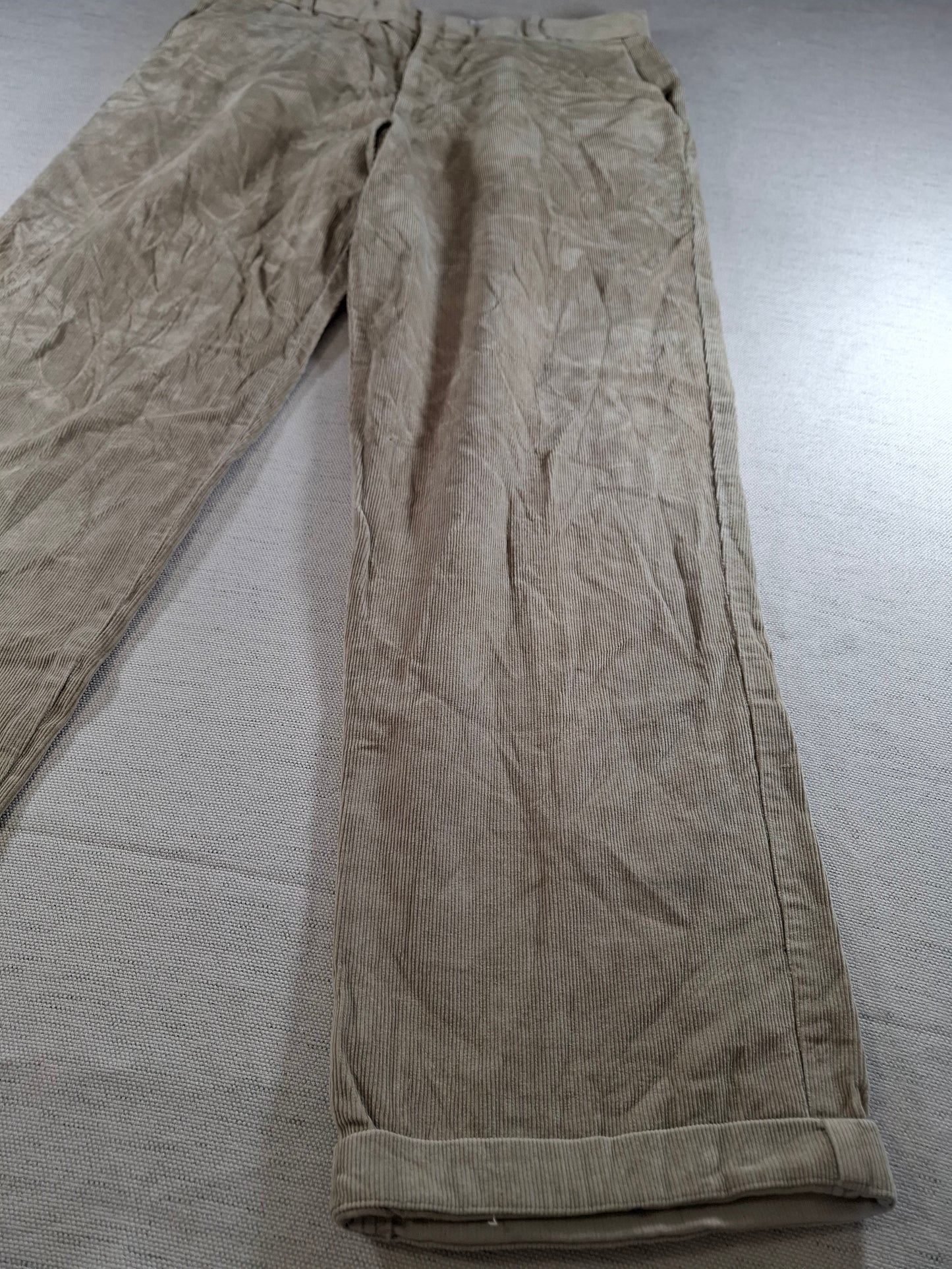 001386 Dockers Corduroy – Beige, Size 34/32