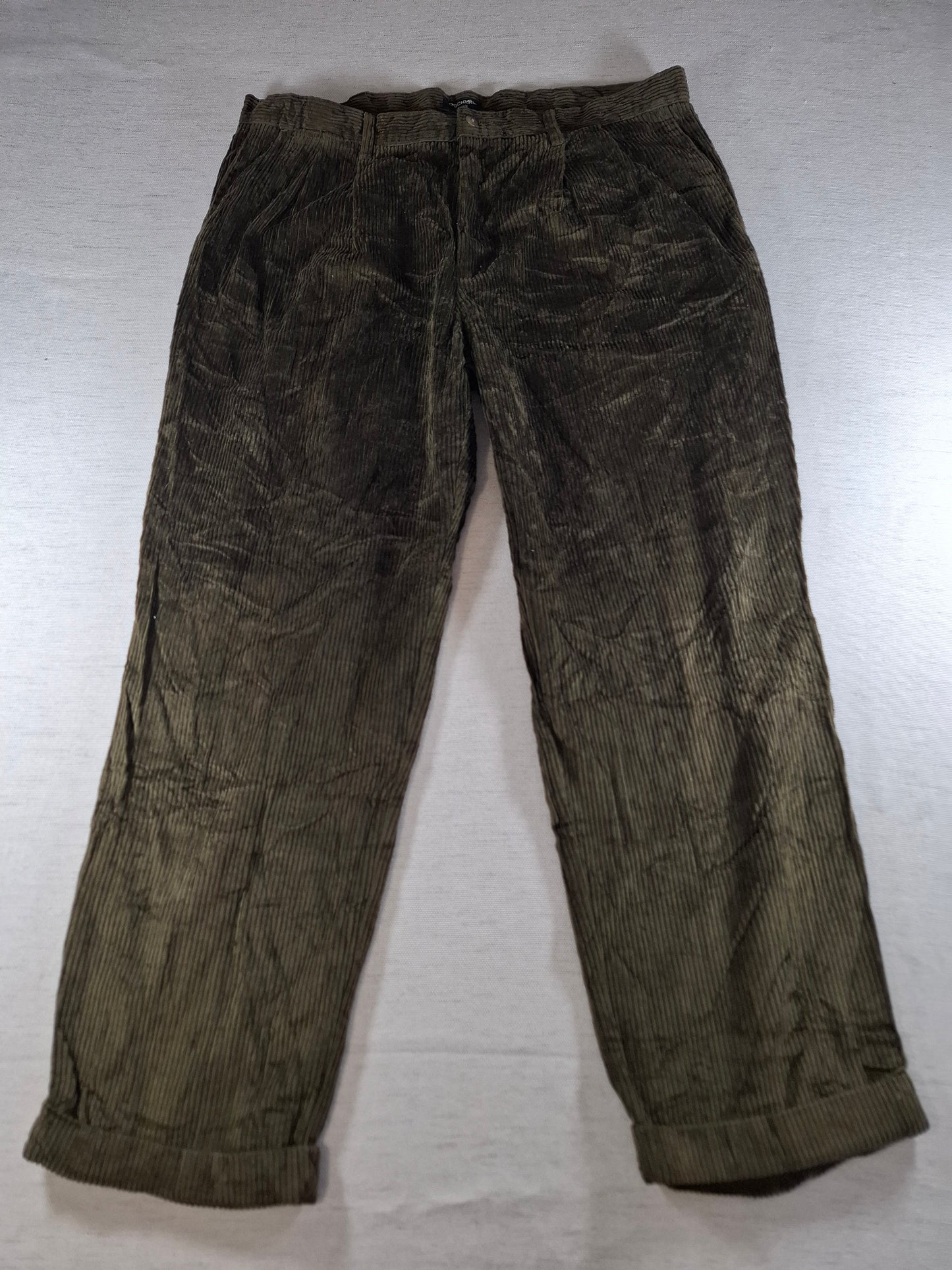 001387 Dockers Corduroy – Green, Size 34/34