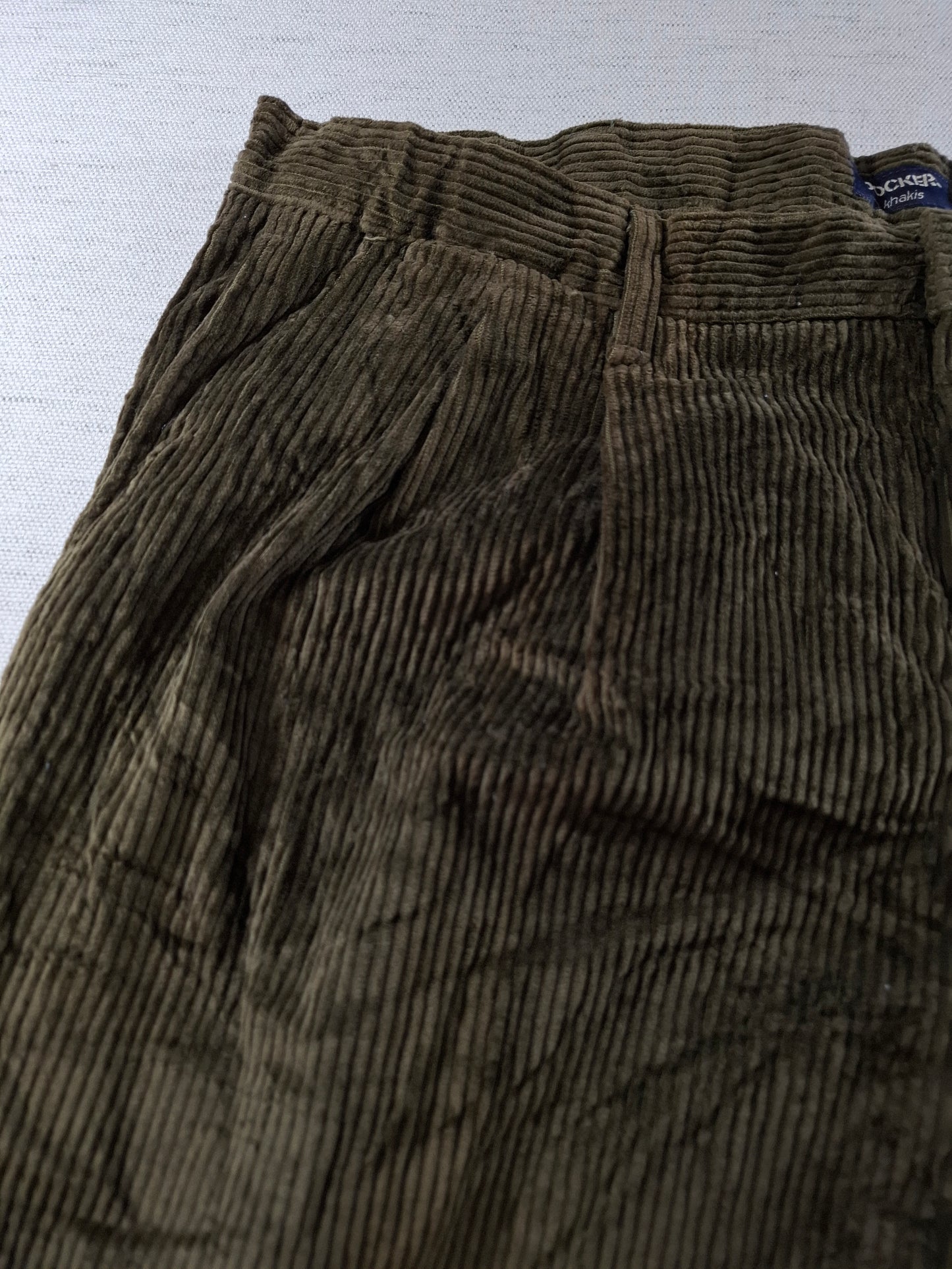 001387 Dockers Corduroy – Green, Size 34/34