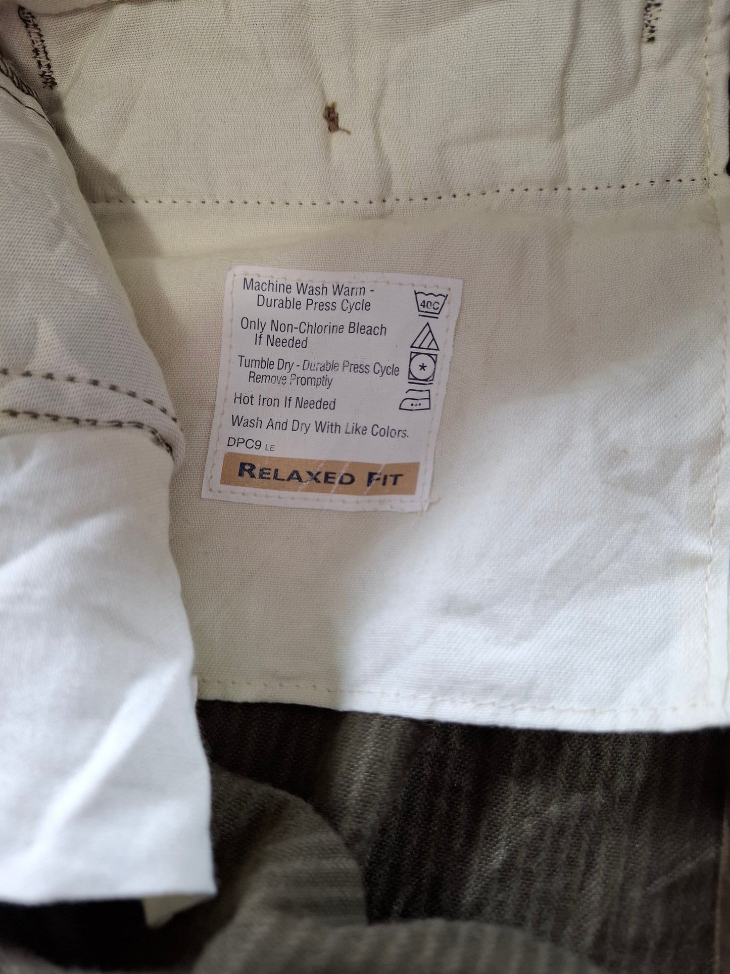 001387 Dockers Corduroy – Green, Size 34/34