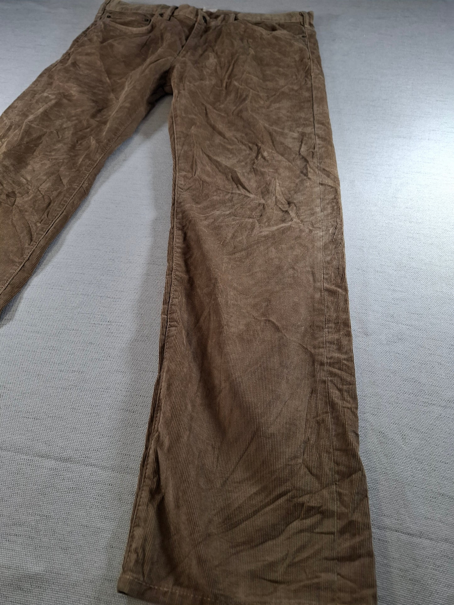 001388 Dockers Corduroy – Light Brown, Size 38/32