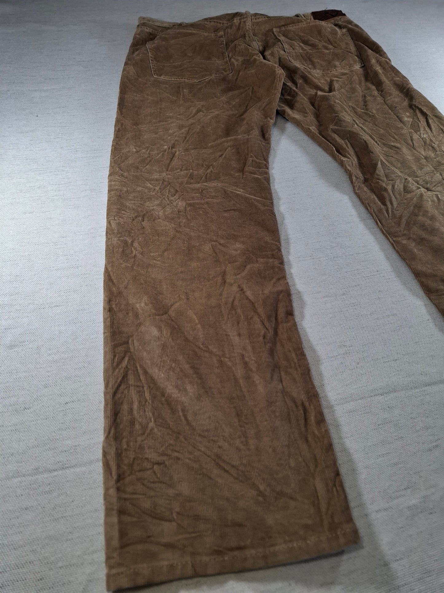 001388 Dockers Corduroy – Light Brown, Size 38/32