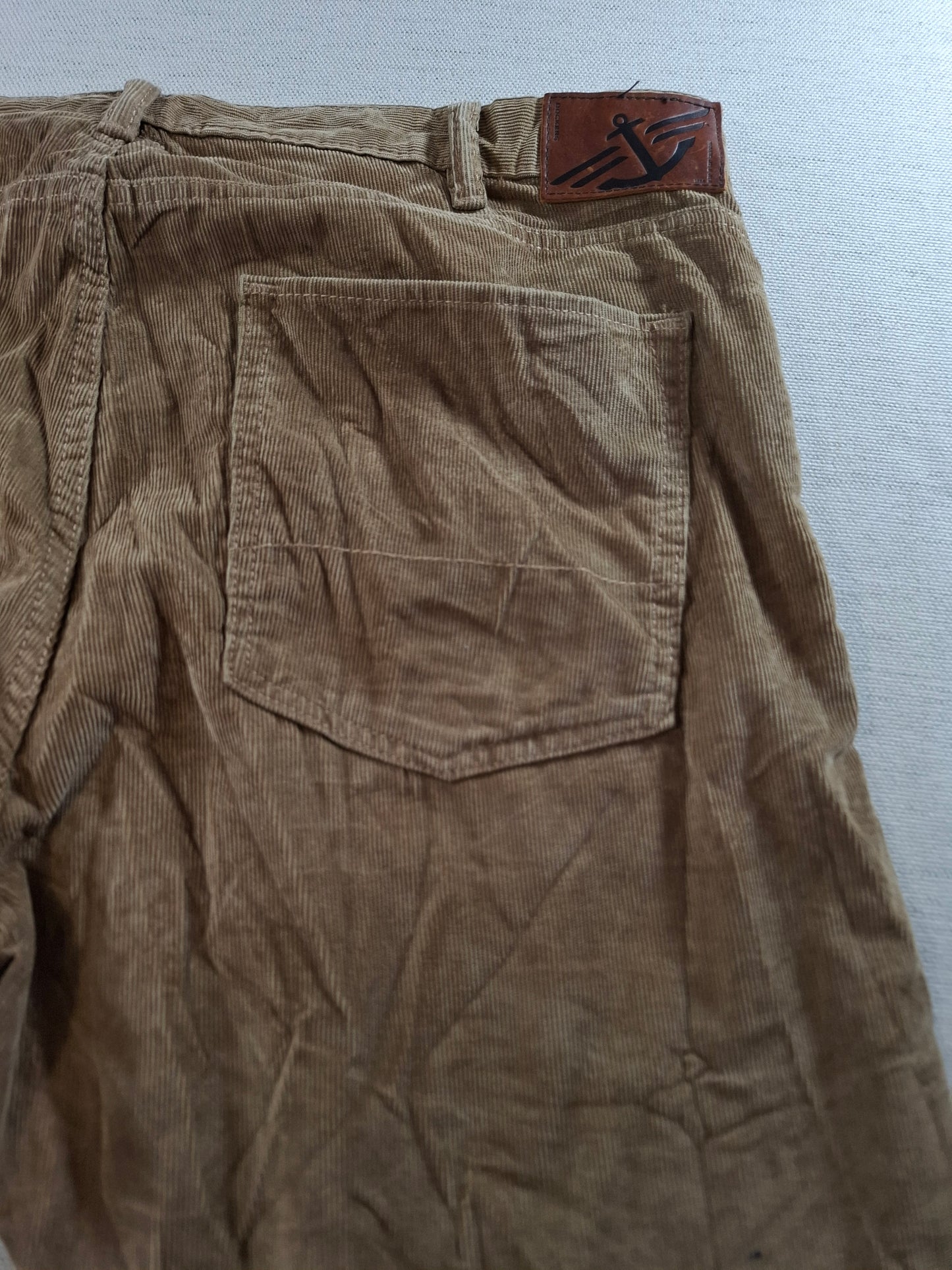 001388 Dockers Corduroy – Light Brown, Size 38/32