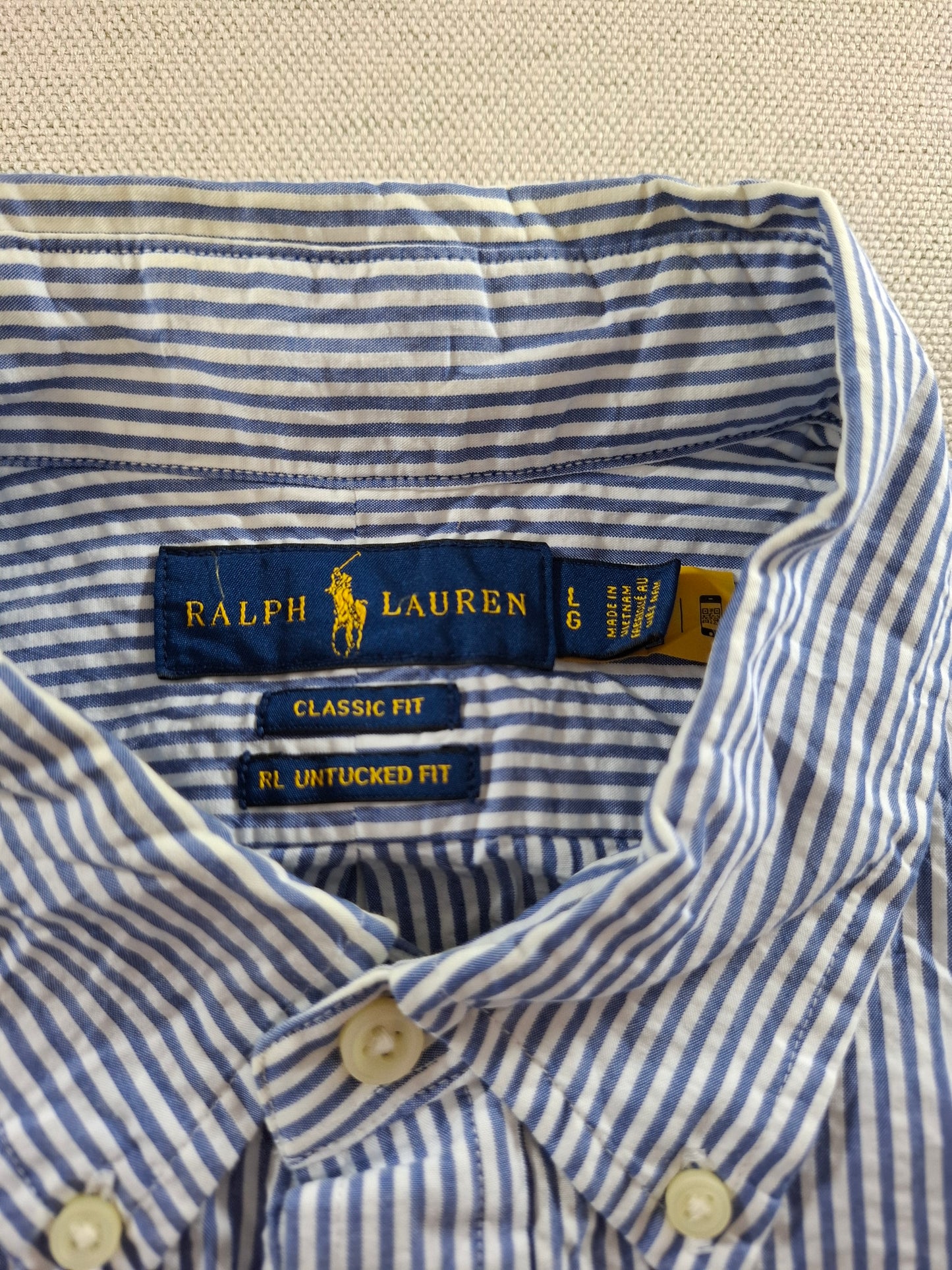 001366 Polo Ralph Lauren Button down shirt – Blue/ white striped, Size L