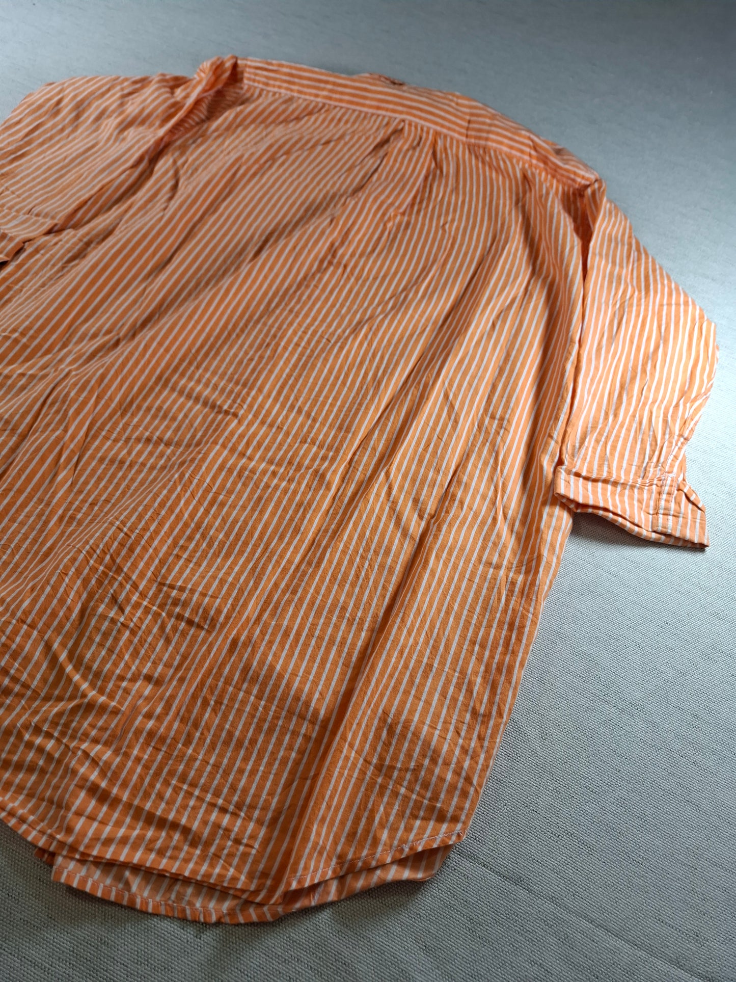 001368 Polo Ralph Lauren Button down shirt – Orange/ white striped, Size S