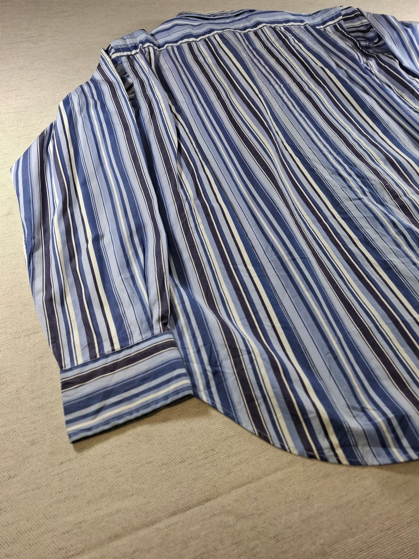 001369 Polo Ralph Lauren Button down shirt – Multicolor blue striped, Size 15 1/2 / M