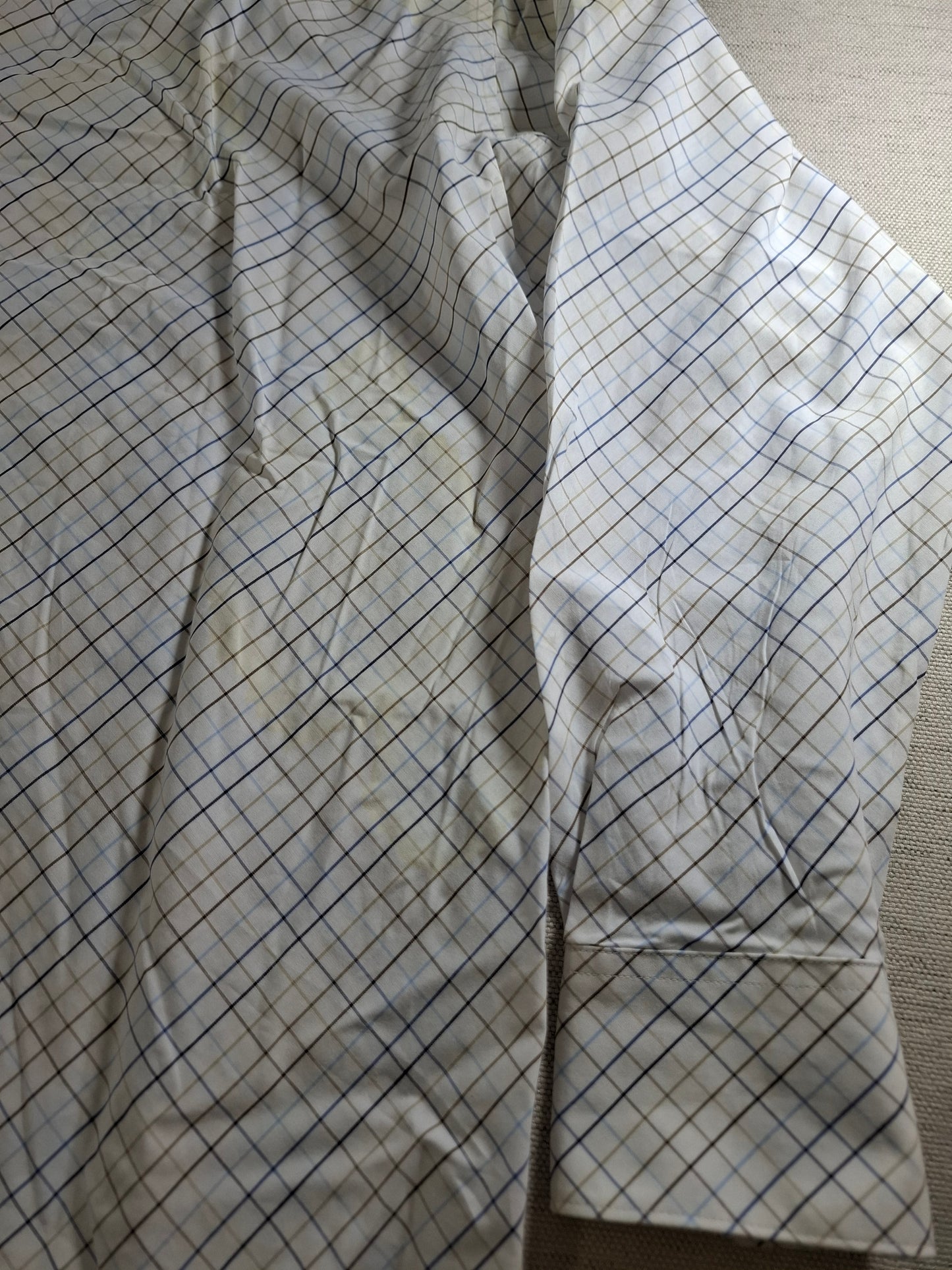 001372 Lacoste Button down shirt – White/ Blue/ Brown checkered, Size 41