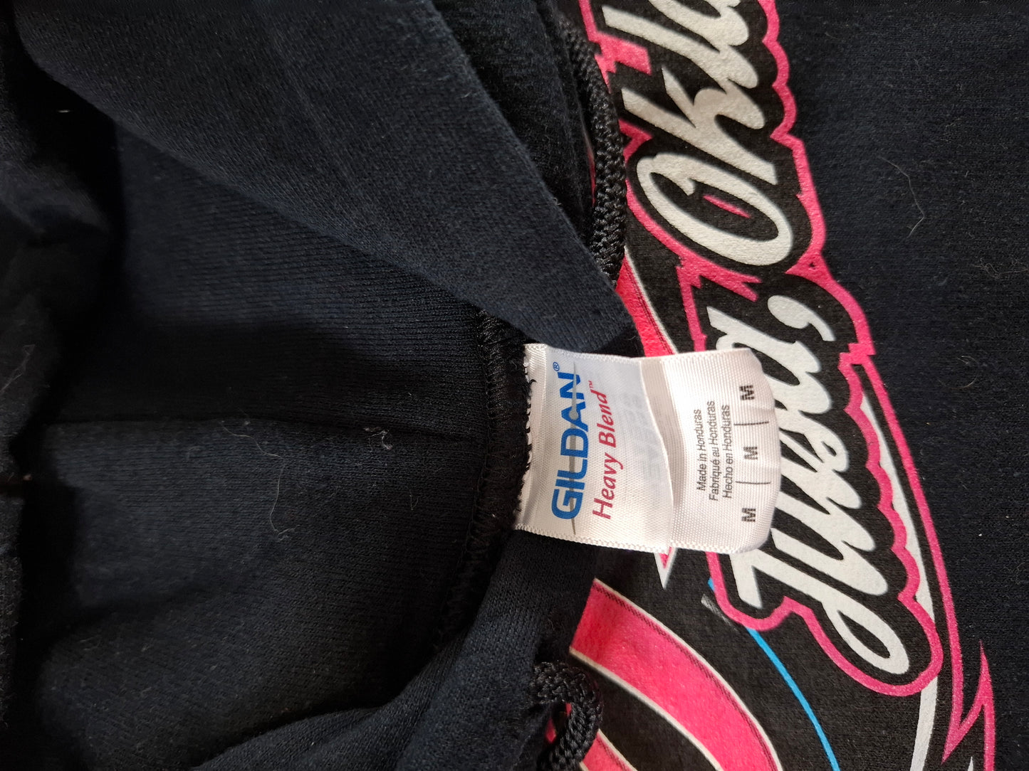 001411 – Gildan Hoodie – Black, Size M