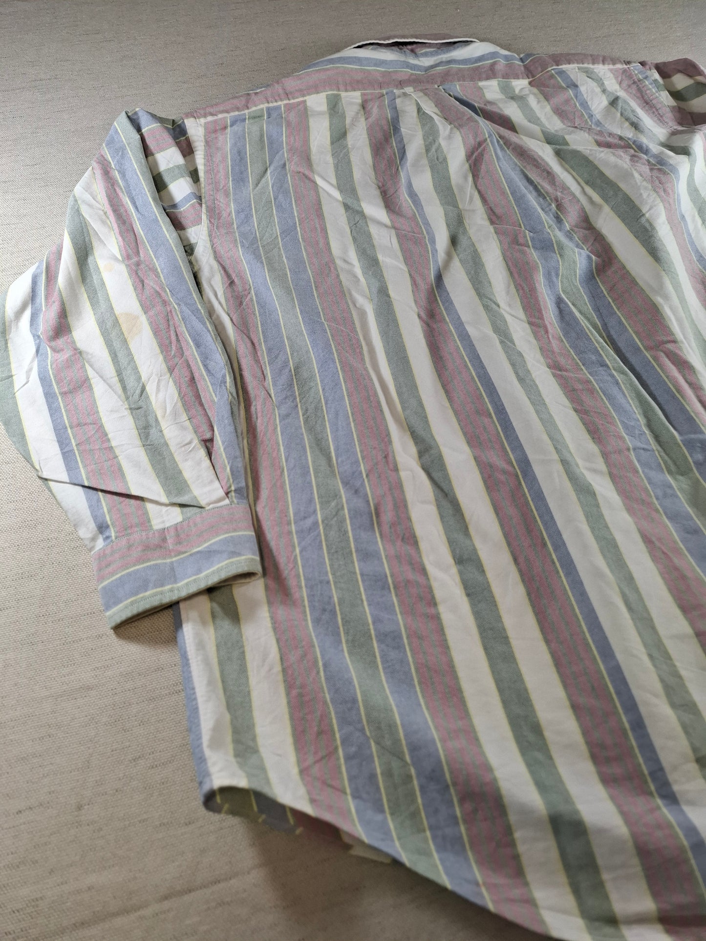 001413 – Polo Ralph Lauren Shirt – White/Green/Red Striped, Size 17,5/35