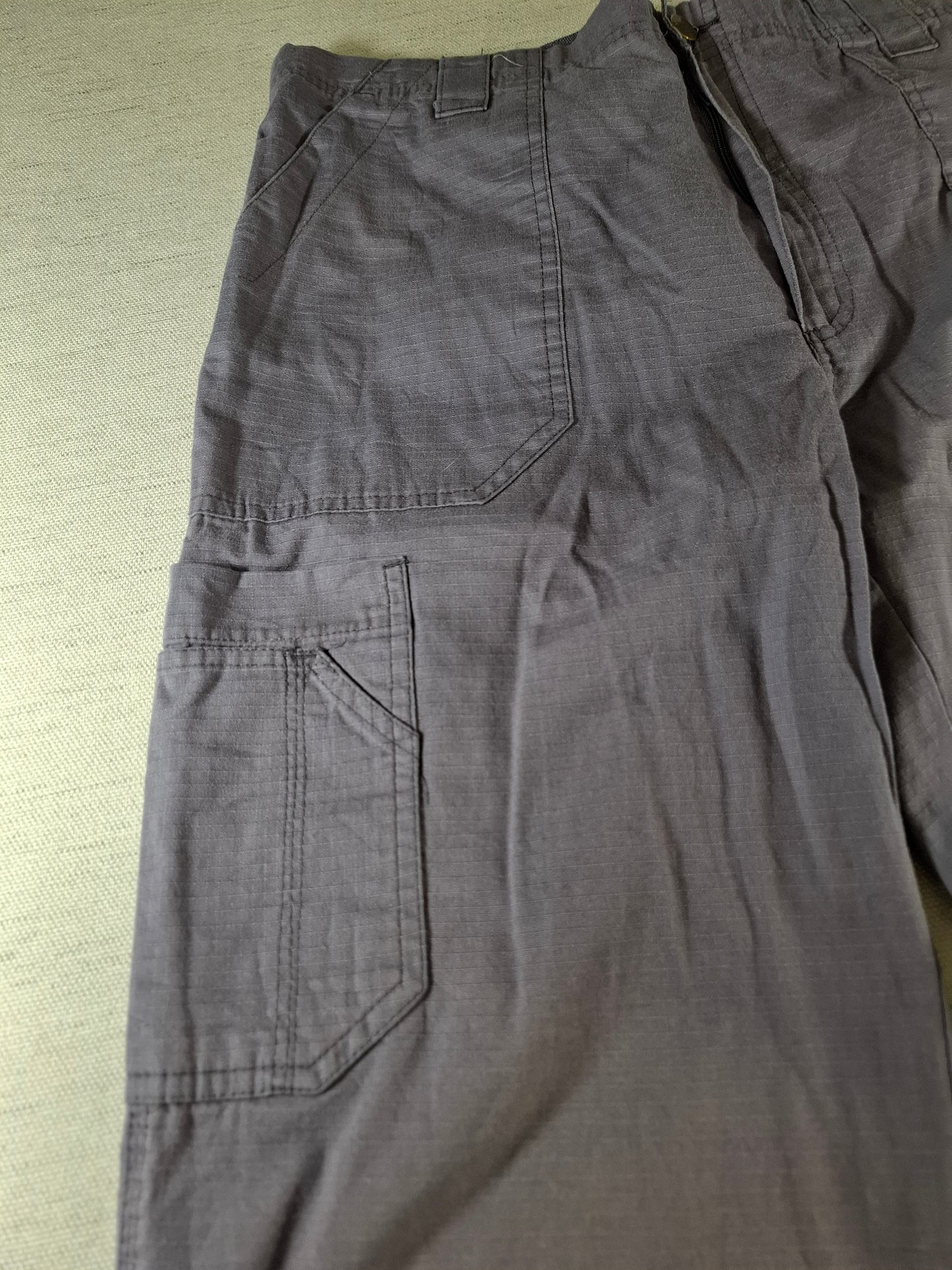 001394 – Carhartt Pants – Purple, Size M