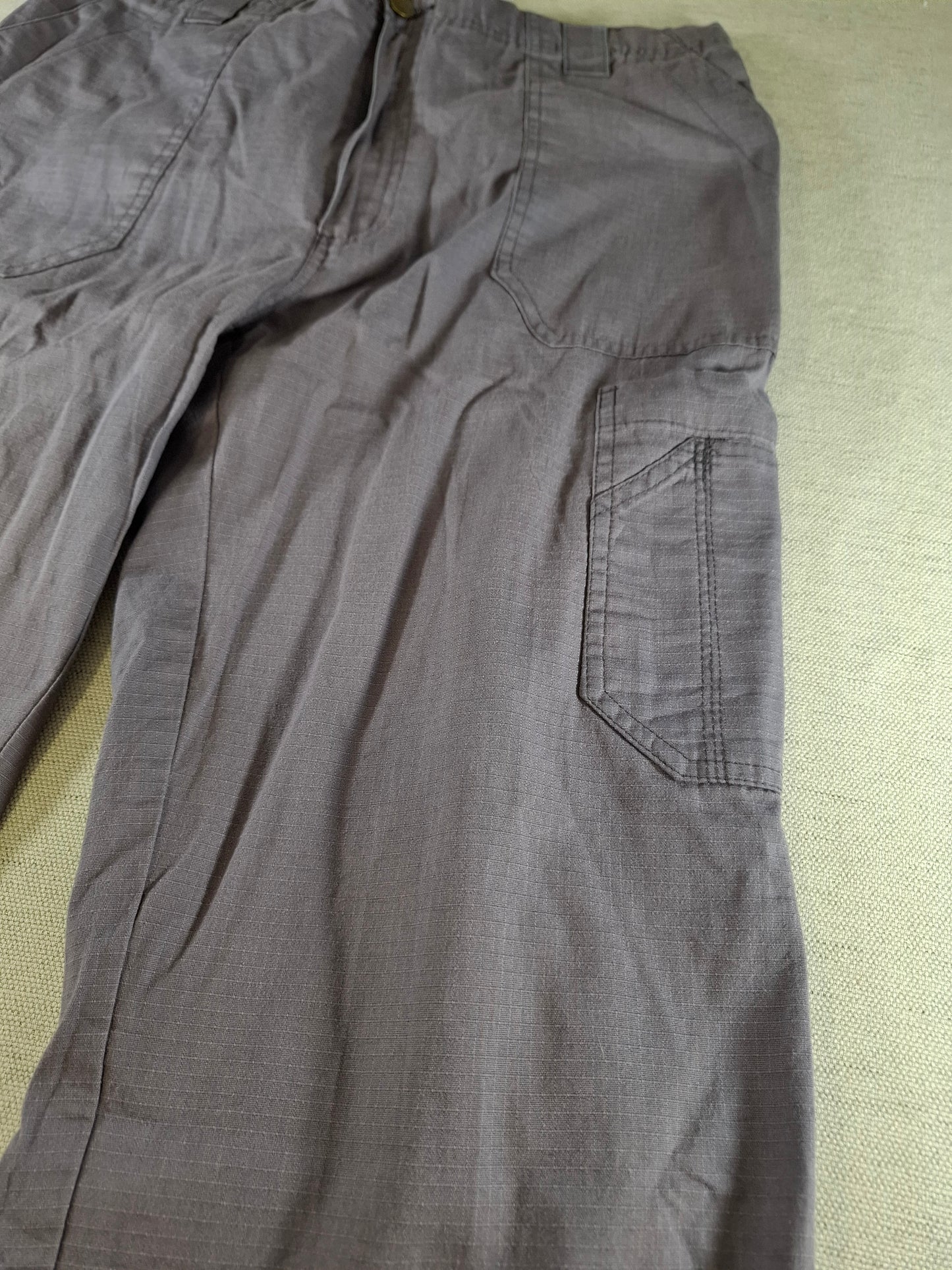 001394 – Carhartt Pants – Purple, Size M