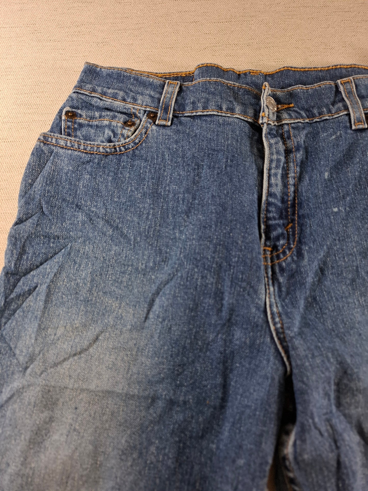 001397 – Levi's 550 Jeans – Navy, Size M