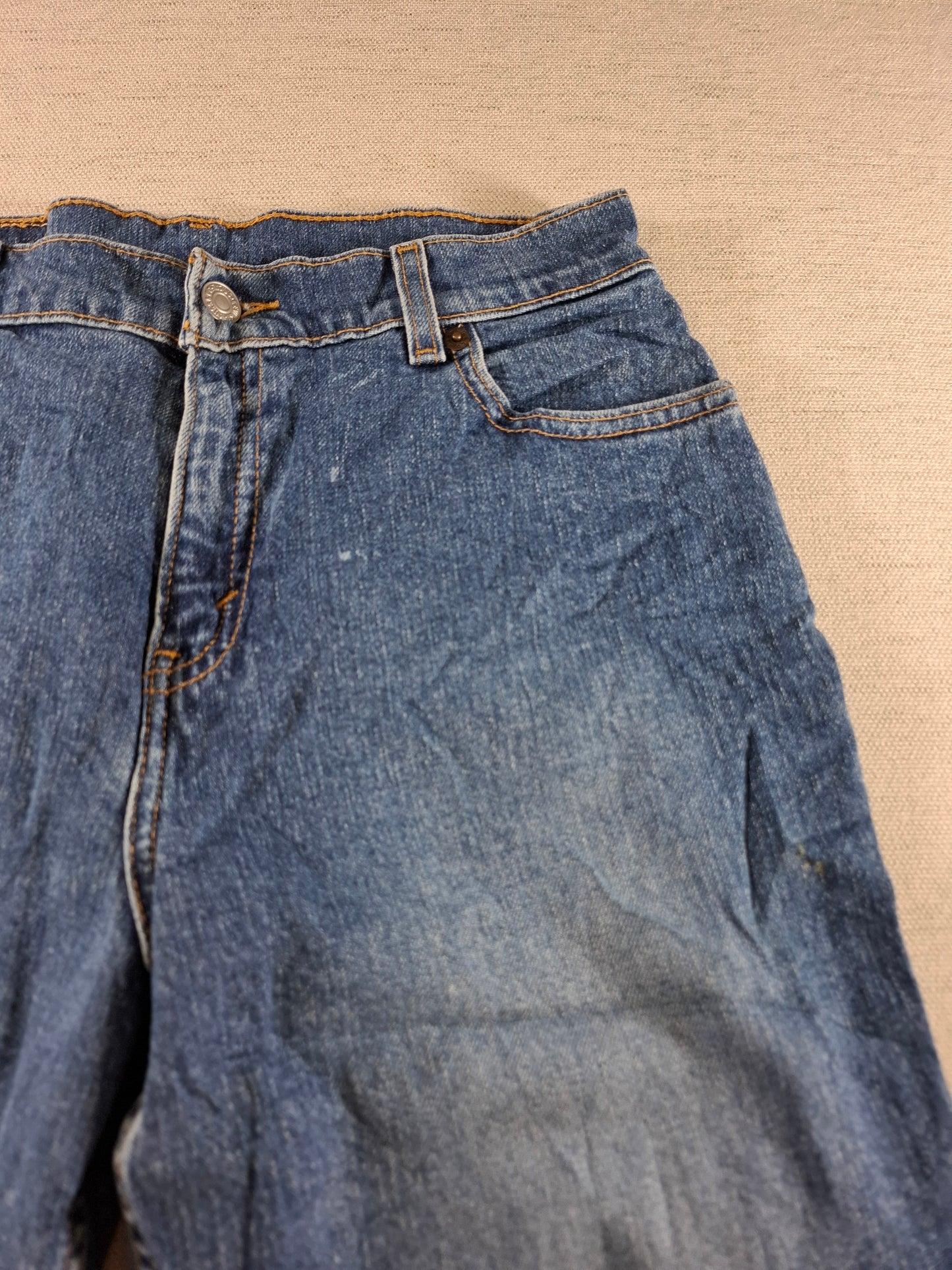 001397 – Levi's 550 Jeans – Navy, Size M