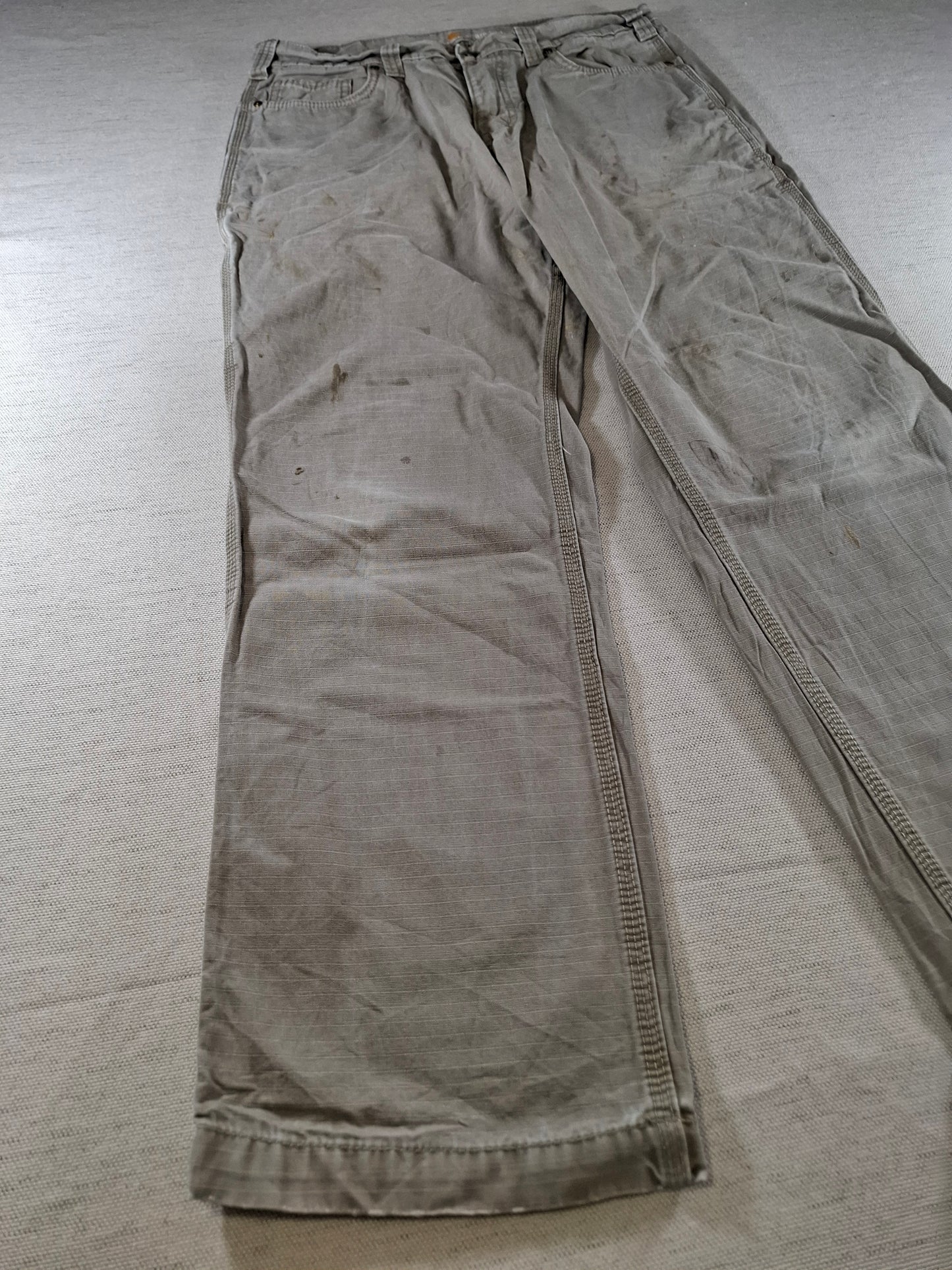 001399 – Carhartt Pants – Khaki/Grey, Size 34/32