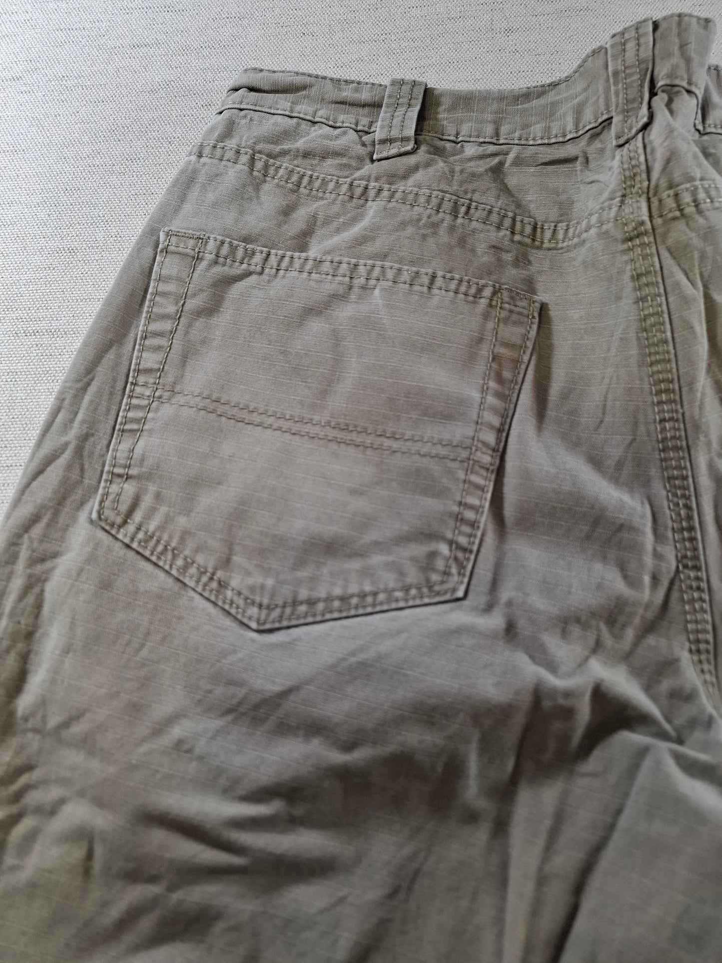 001399 – Carhartt Pants – Khaki/Grey, Size 34/32