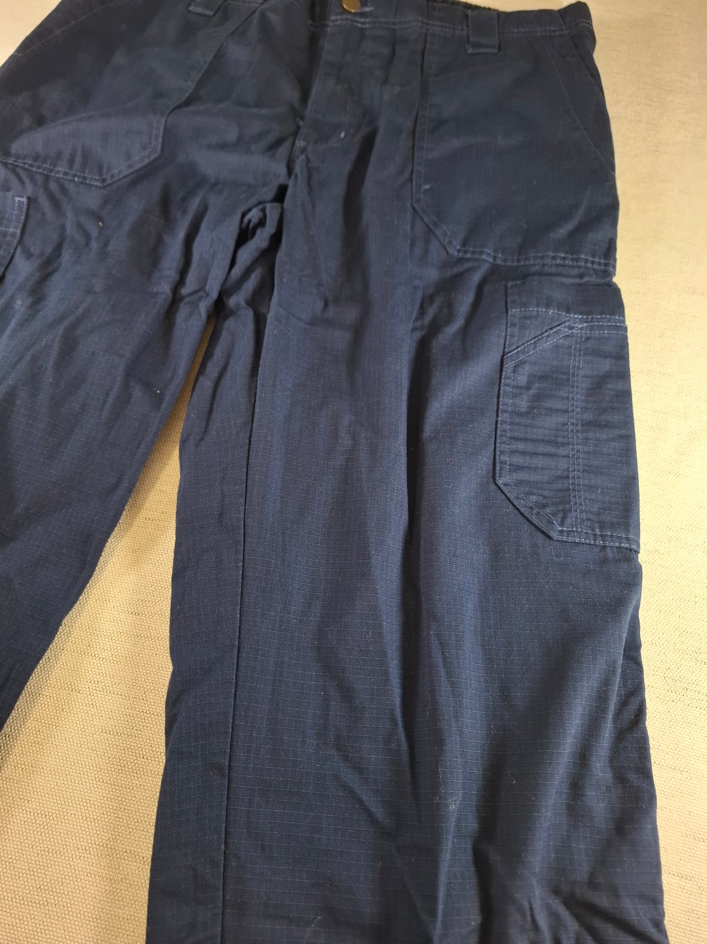 001400 – Carhartt Work Pants – Mid Blue, Size L