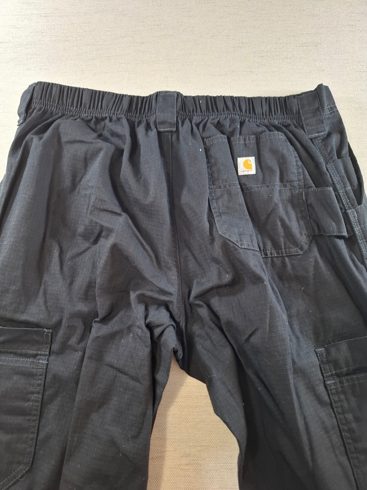 001402 – Carhartt Work Pants – Black, Size M