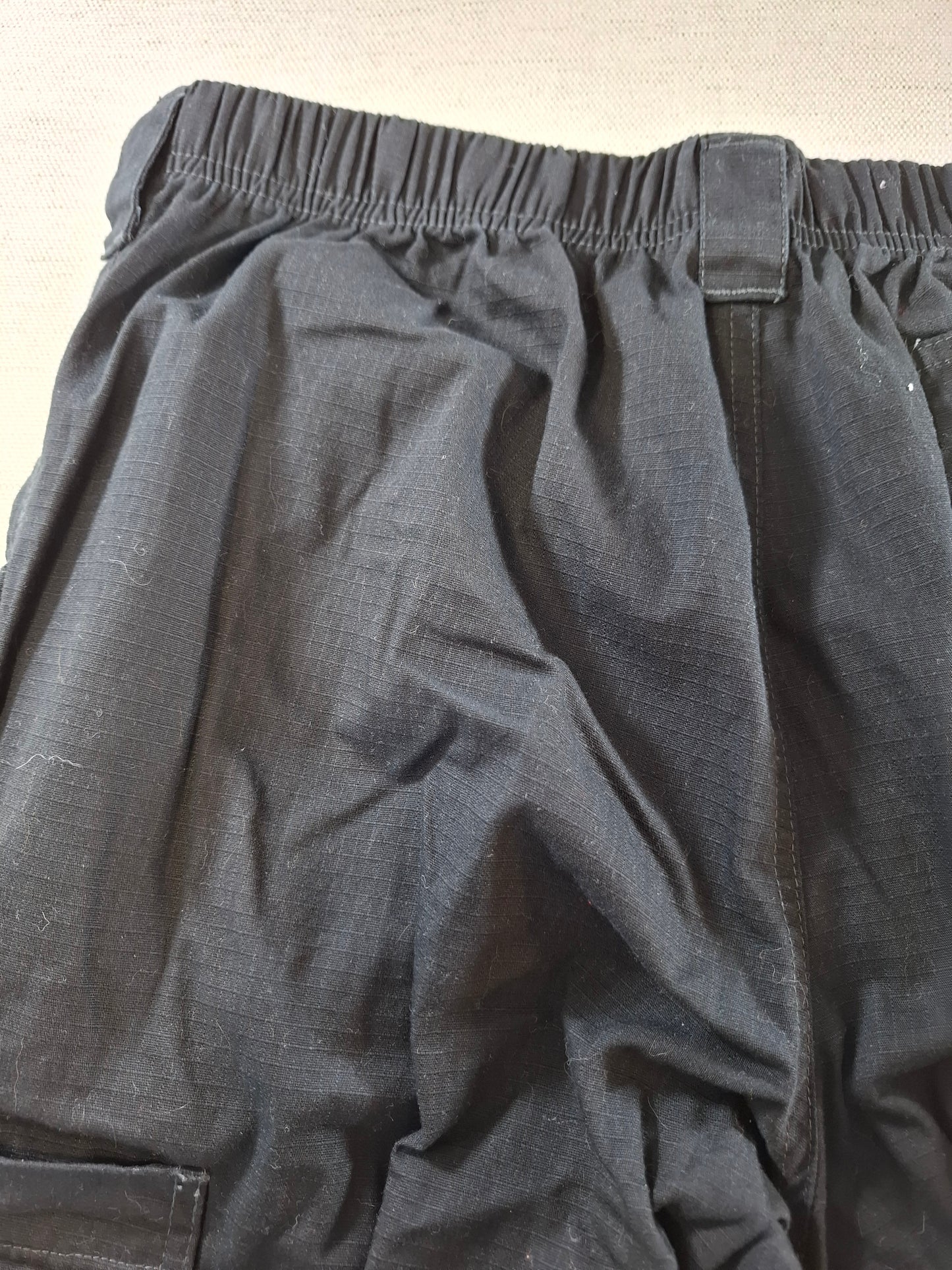 001402 – Carhartt Work Pants – Black, Size M