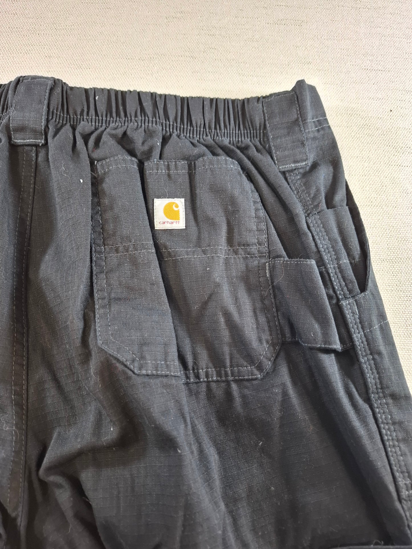 001402 – Carhartt Work Pants – Black, Size M