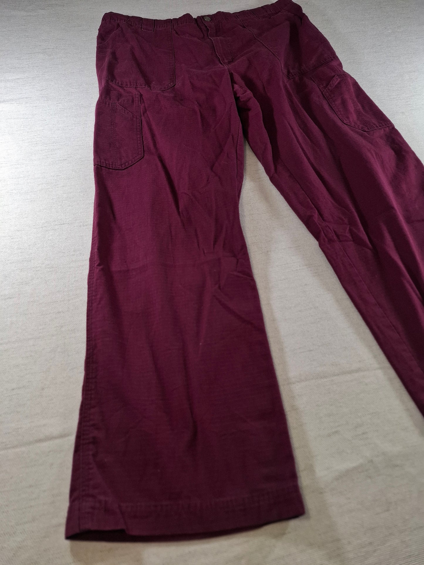 001403 – Carhartt Work Pants – Burgundy, Size L