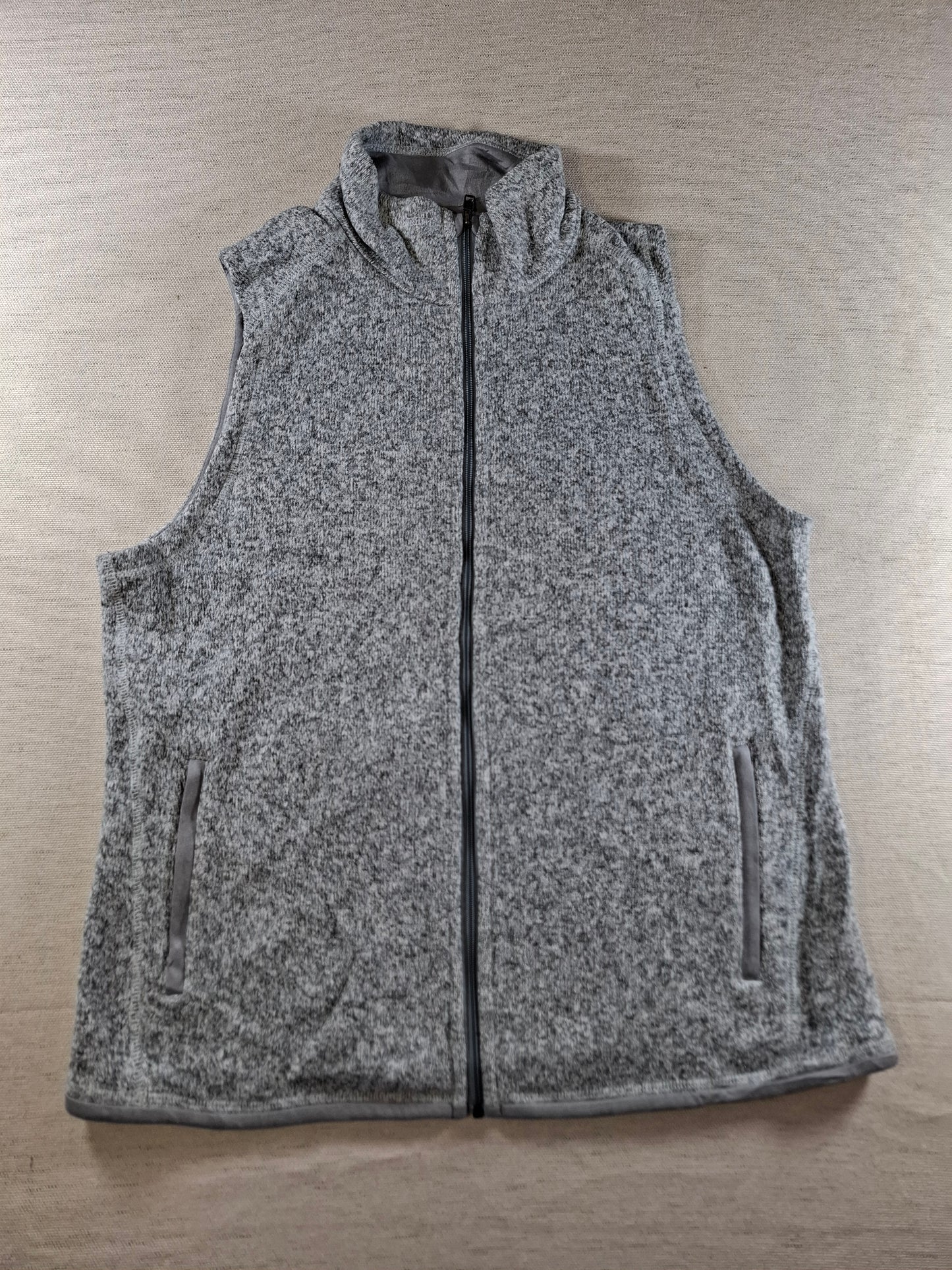 001430 – Patagonia Gilet / Body Warmer – Grey, Size Women's L