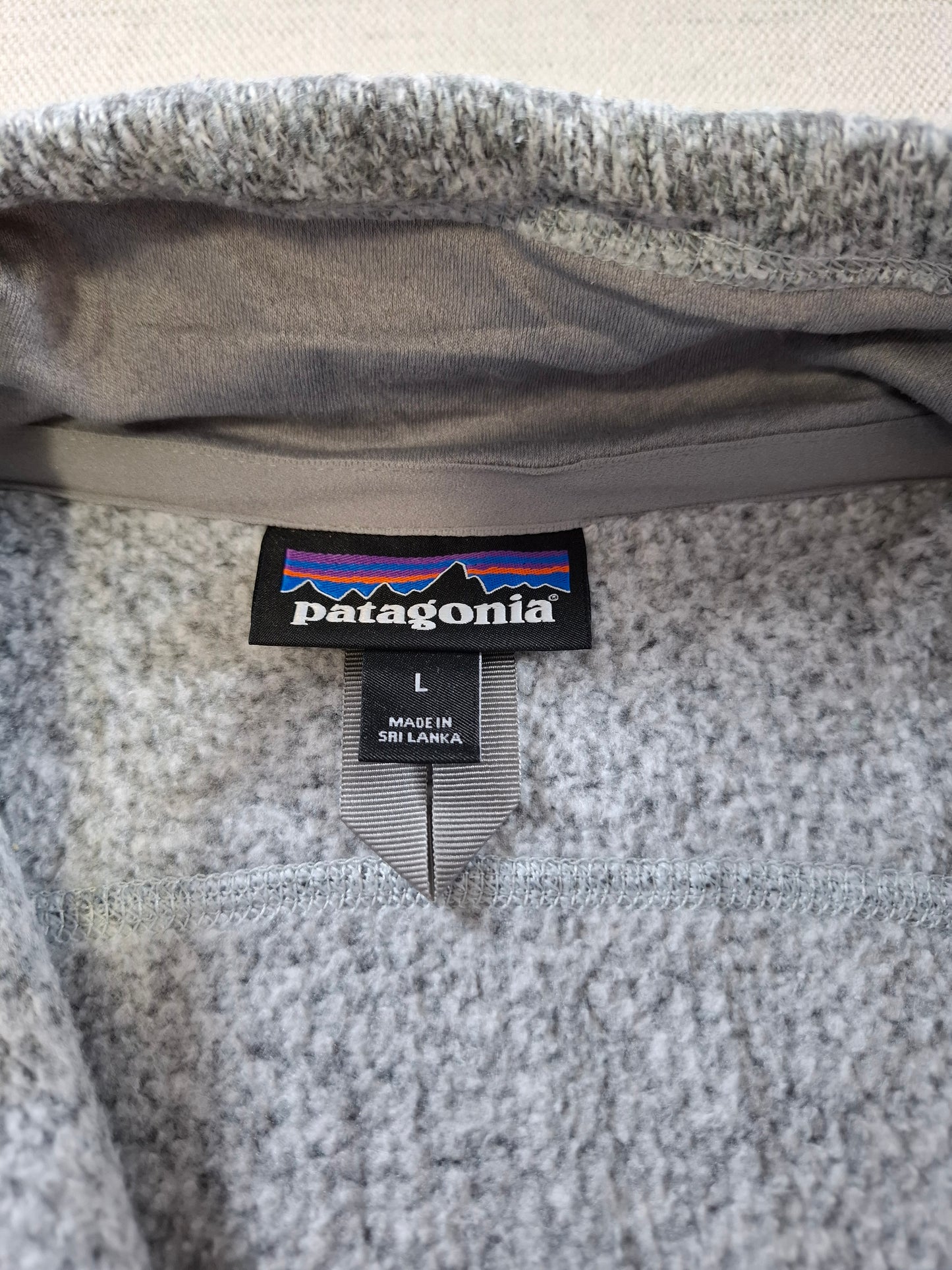 001430 – Patagonia Gilet / Body Warmer – Grey, Size Women's L