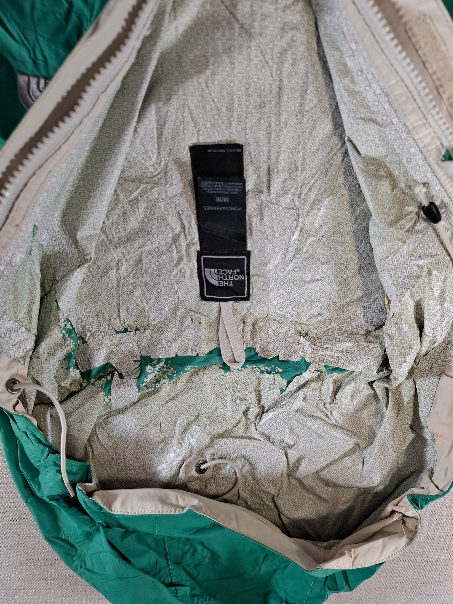 001431 – The North Face Jacket – Green, Size Women's M