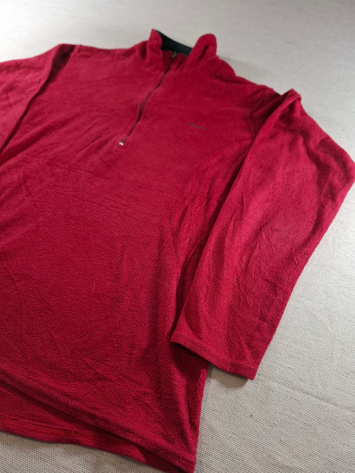 001432 – Patagonia Fleece Jacket – Burgundy Red, Size Men's S