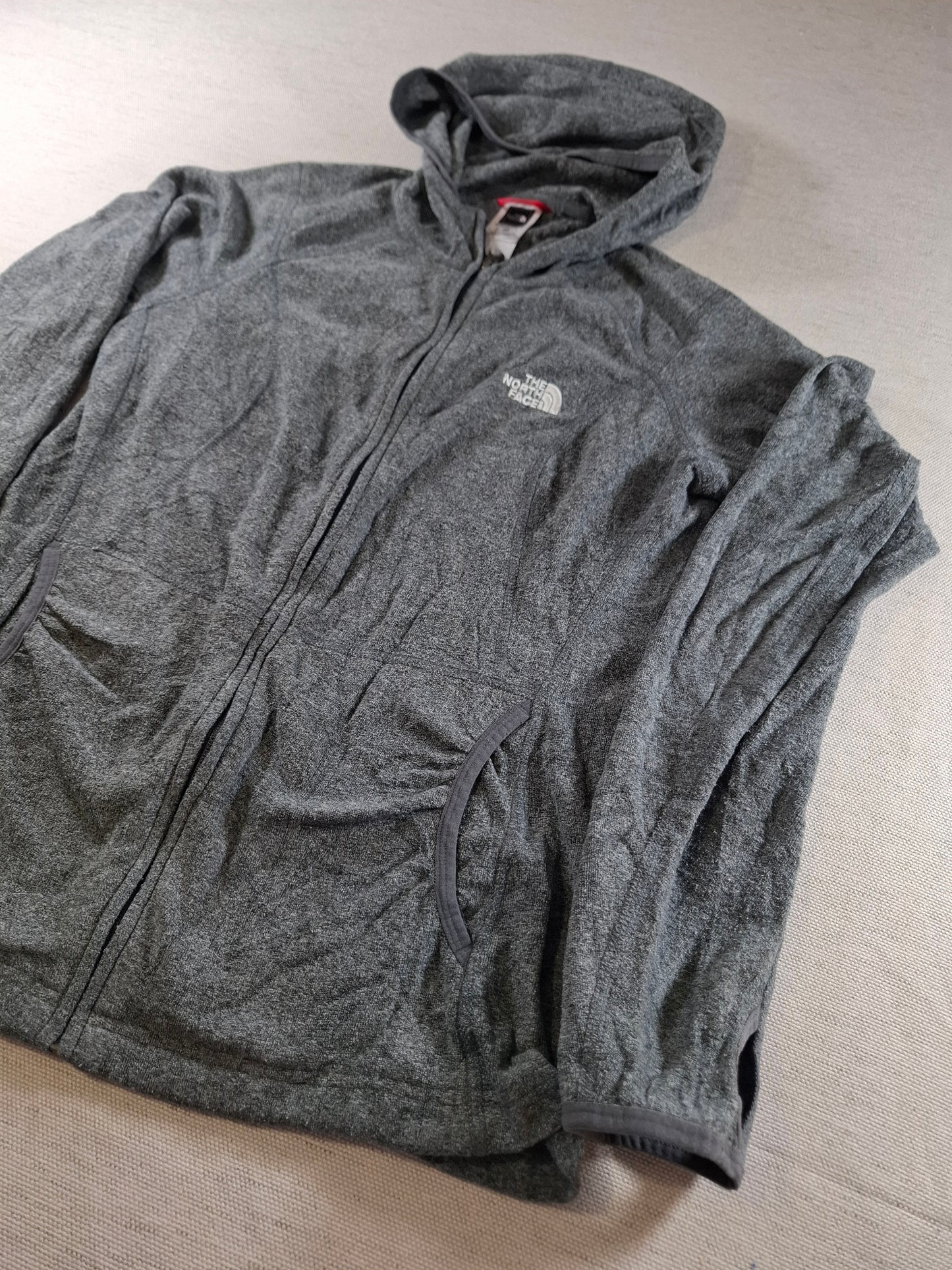 001433 – The North Face Fleece Jacket – Grey, Size Women's M