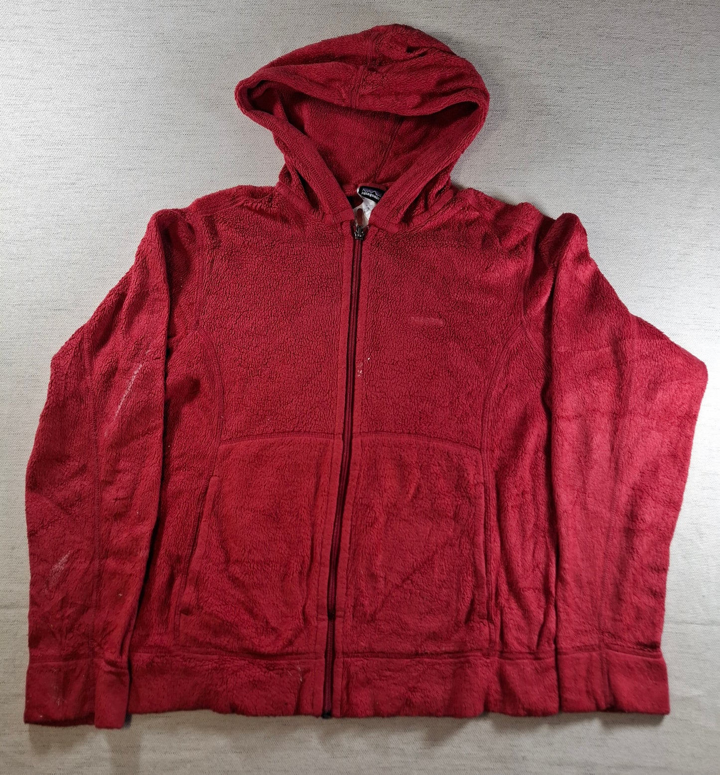 001434 – Patagonia Fleece Jacket – Red, Size Women's M