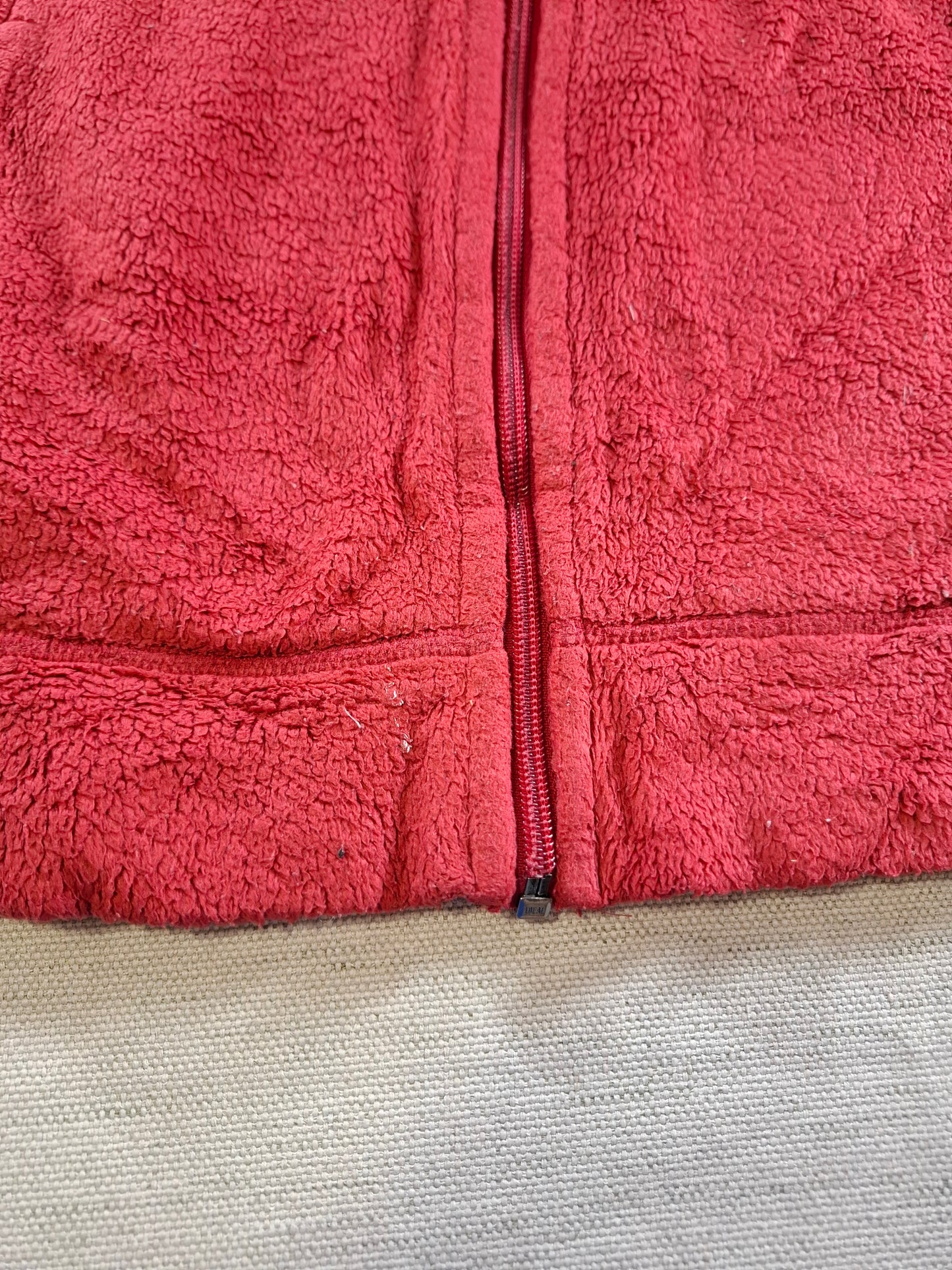 001434 – Patagonia Fleece Jacket – Red, Size Women's M