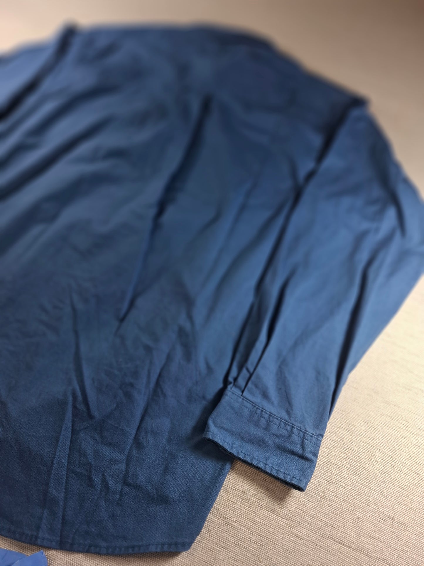 001438 – Carhartt Work Shirt – Blue, Size L